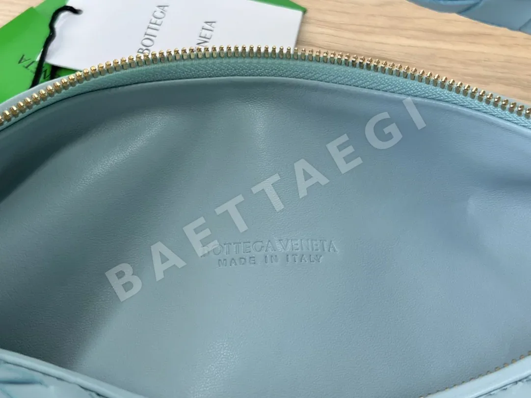 보테가베네타 조디 미디엄 램스킨 가방 상세 이미지 6