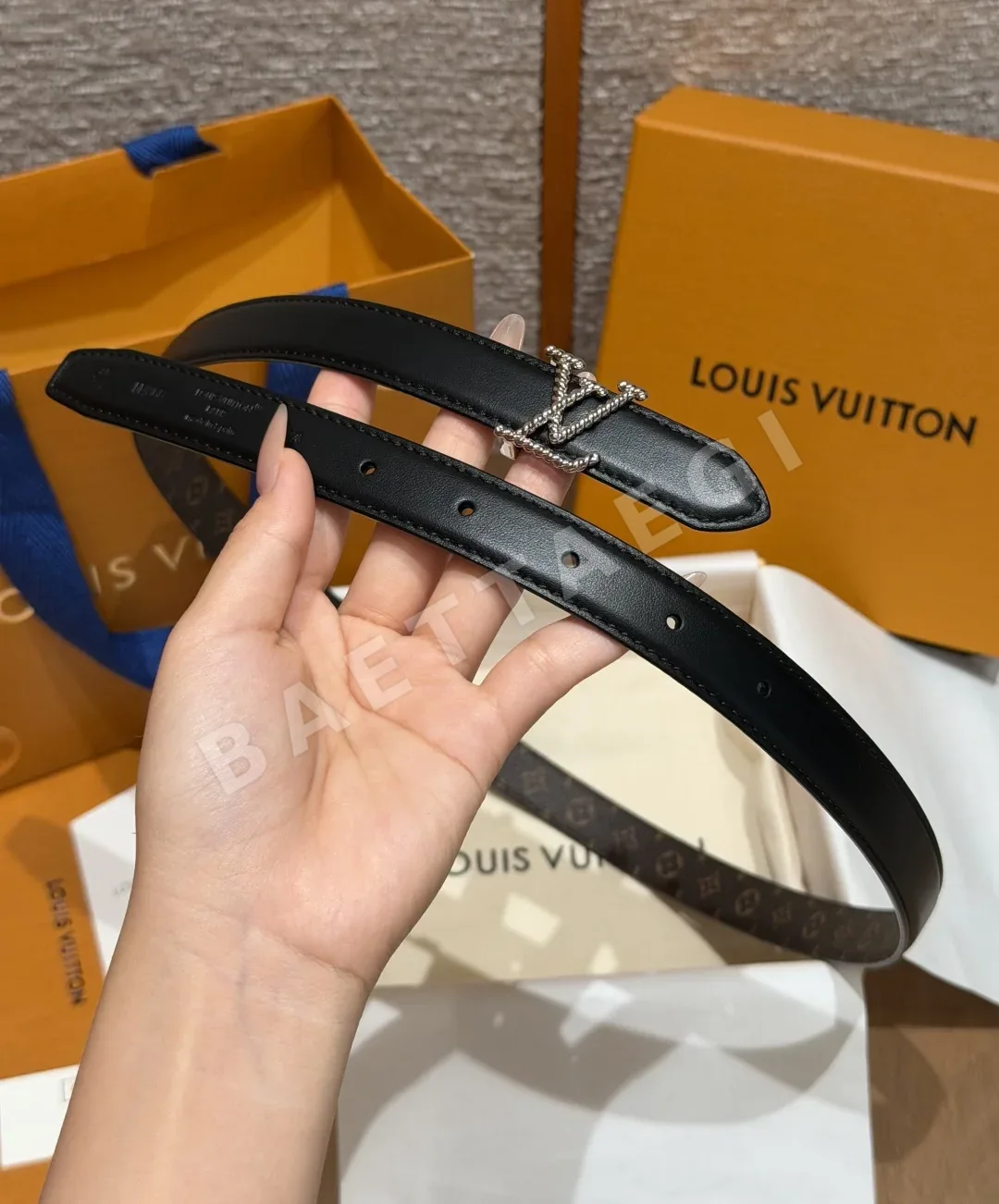 루이비통 코르델리아 20mm 리버시블 벨트 상세 이미지 5