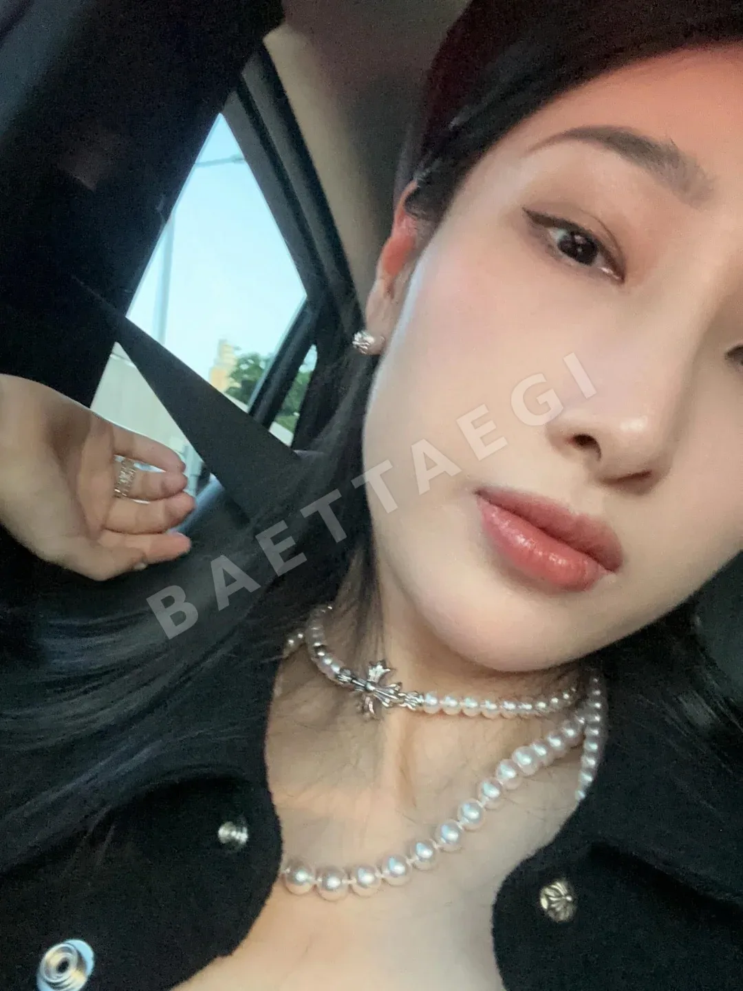 크롬하츠 진주 십자가 스웨터 체인 목걸이 상세 이미지 2