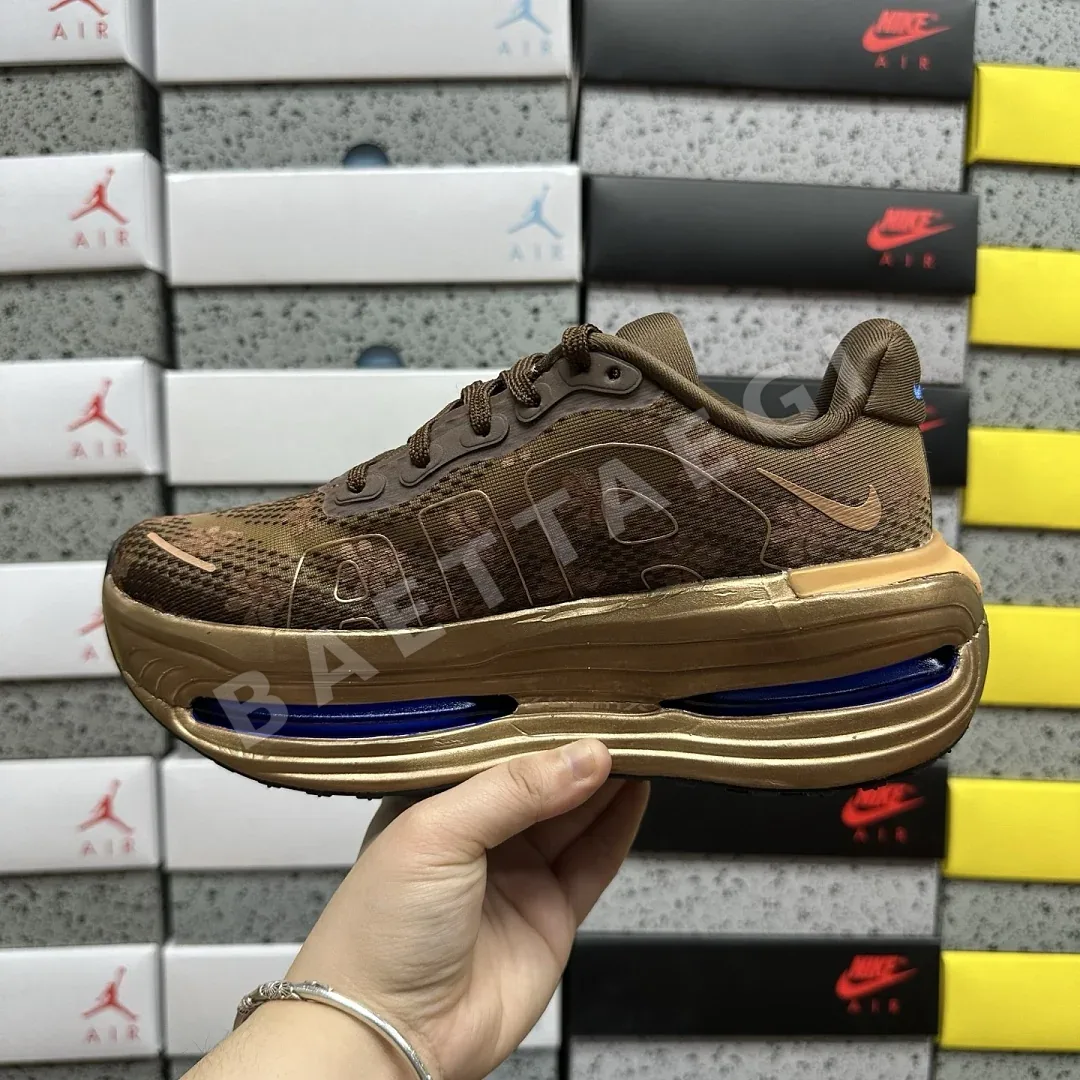 나이키 [M] 보메로 프리미엄 IQ0028-200 201662 Nike Vomero Premium Flat Stout 상세 이미지 3