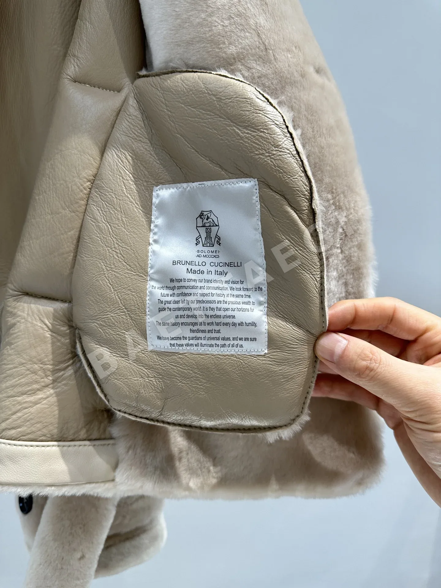 브루넬로쿠치넬리 엘리펀트 램스킨 퍼 코트 상세 이미지 9