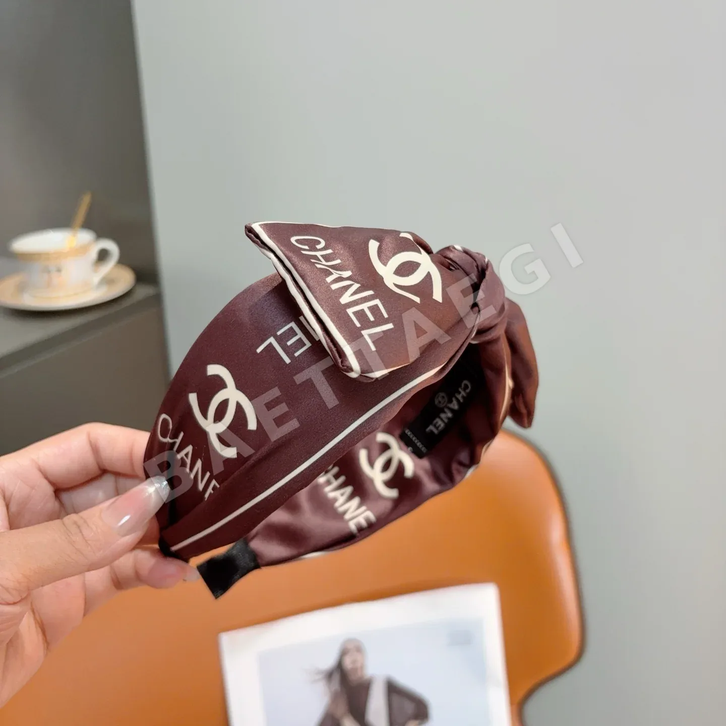 샤넬 더블 C 로고 와이드 리본 헤드밴드 상세 이미지 4