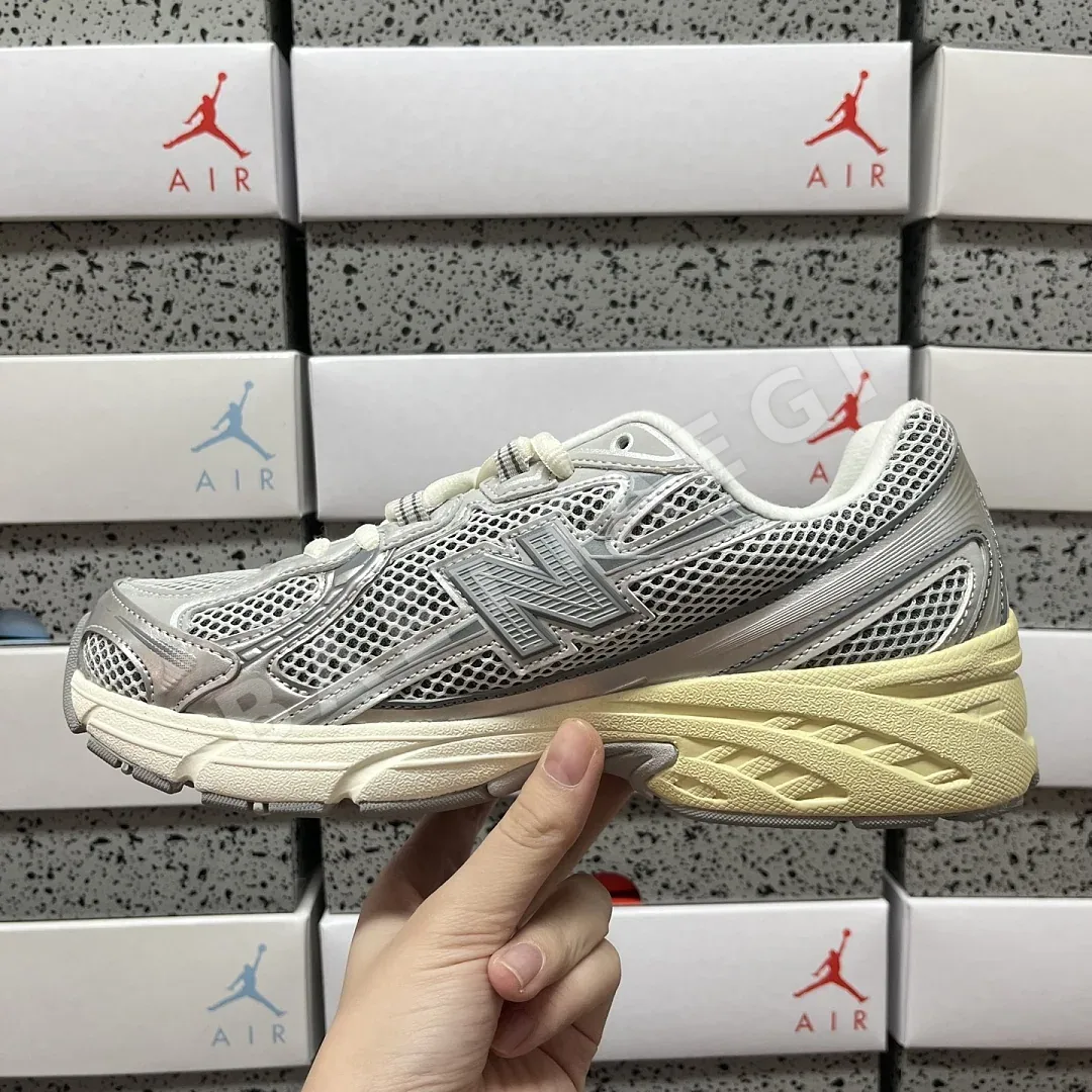 뉴발란스 [XY] 740v2 U740AR2 202065 New Balance 740v2 상세 이미지 3