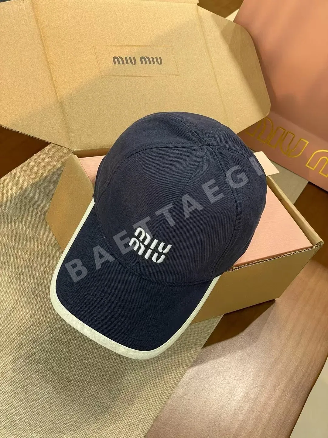 미우미우 모자 81433 Miu Miu Cap 상세 이미지 10