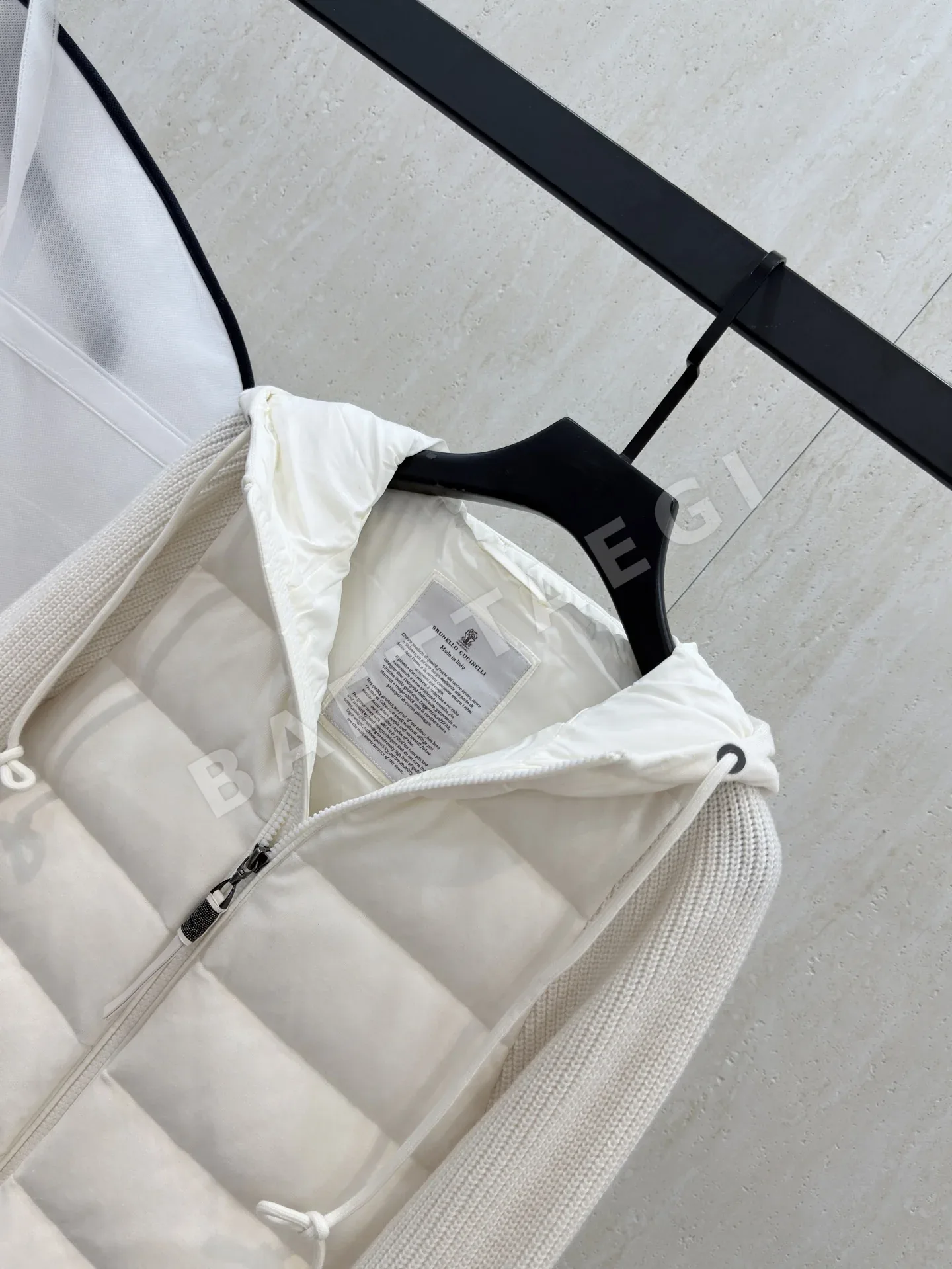 브루넬로쿠치넬리 여성 패딩 점퍼 상세 이미지 5
