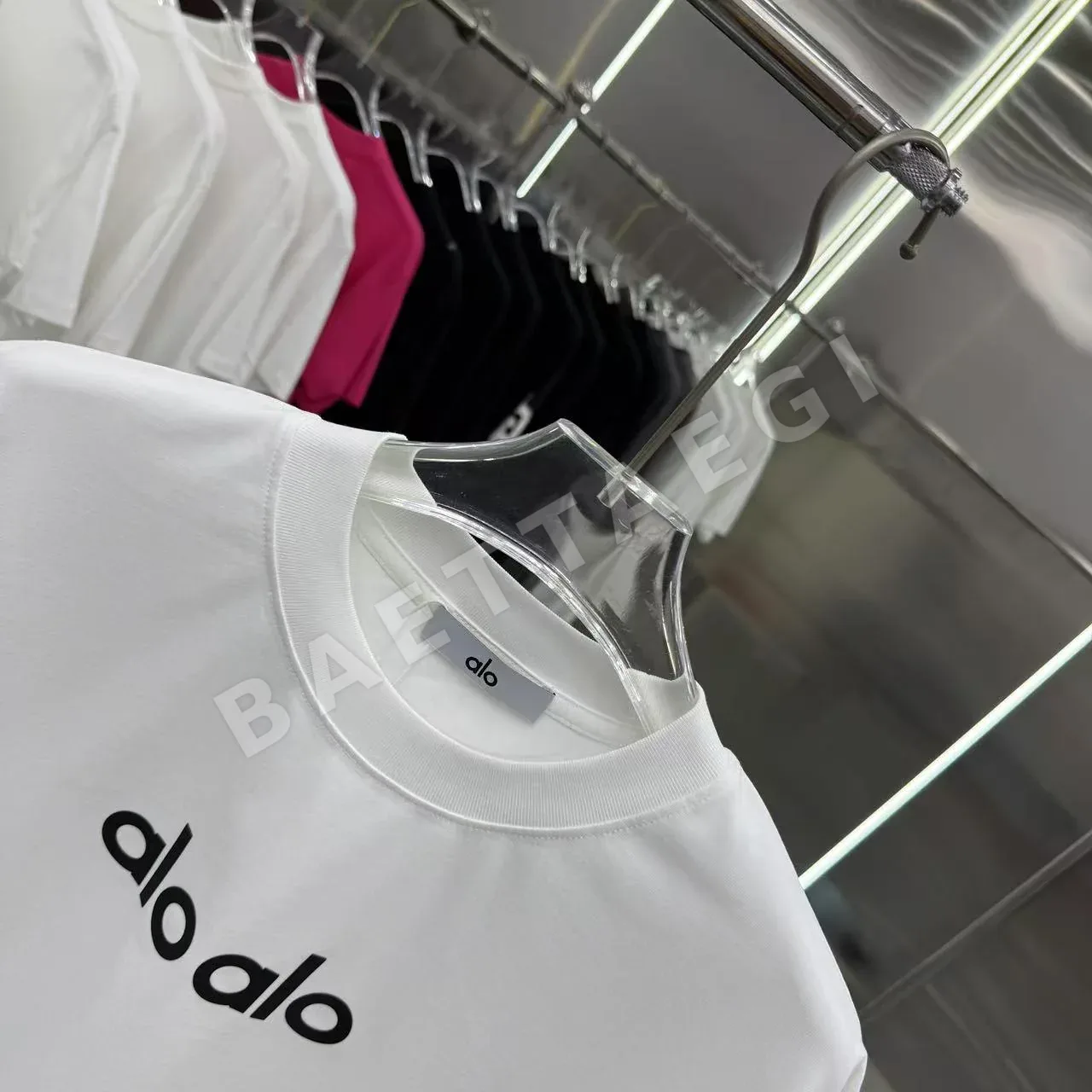 알로 유니섹스 루즈핏 반팔 티셔츠 상세 이미지 7