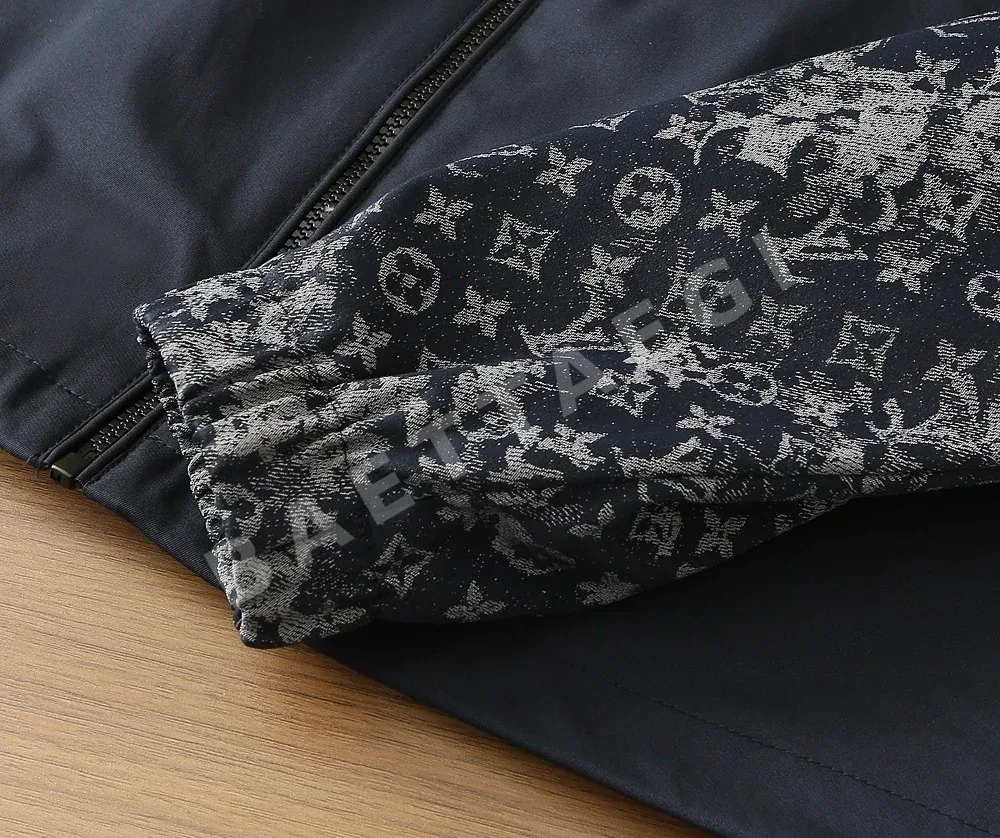 루이비통 플로럴 패치워크 후드 집업 재킷 상세 이미지 6