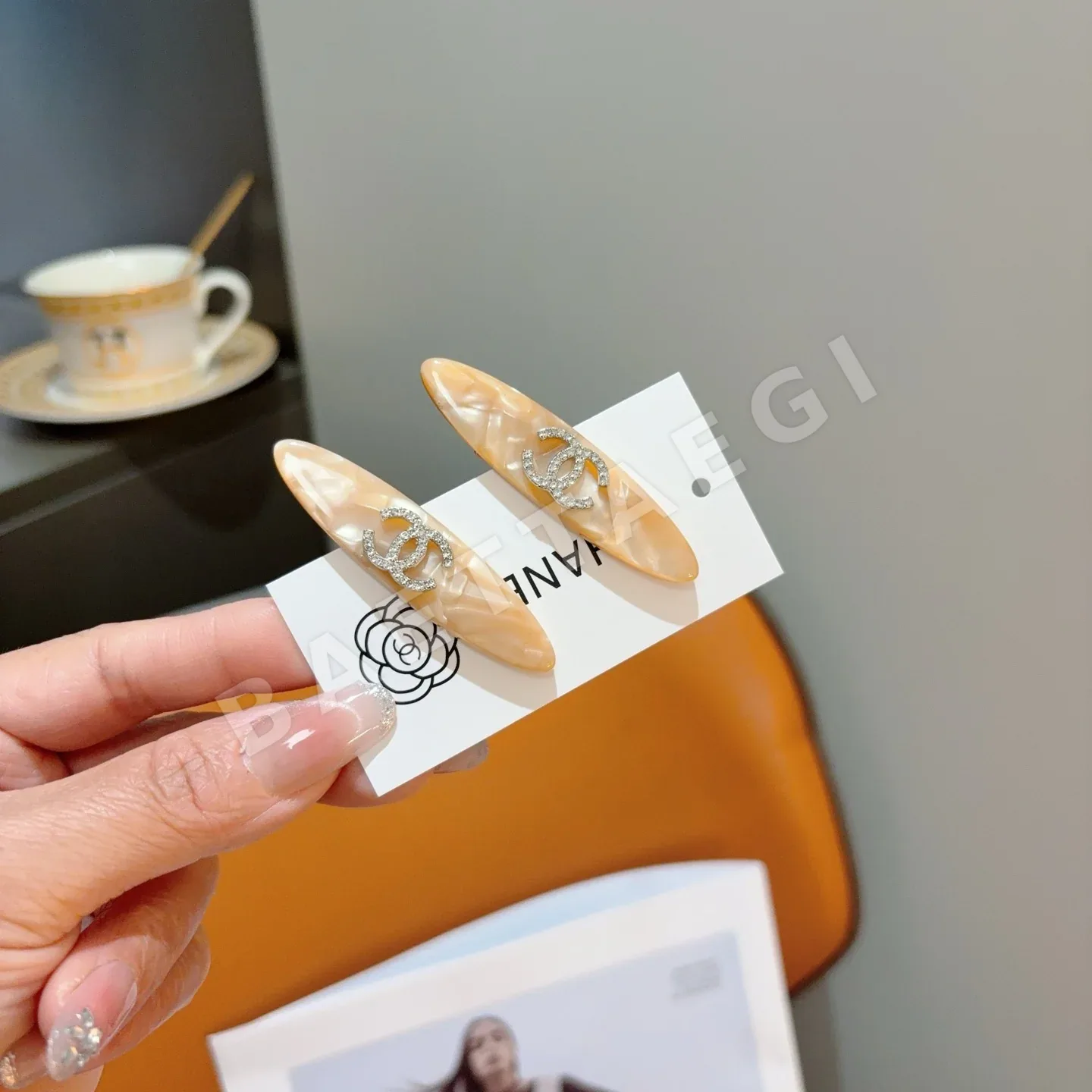 샤넬 메탈릭 로고 헤어악세사리 세트 183163