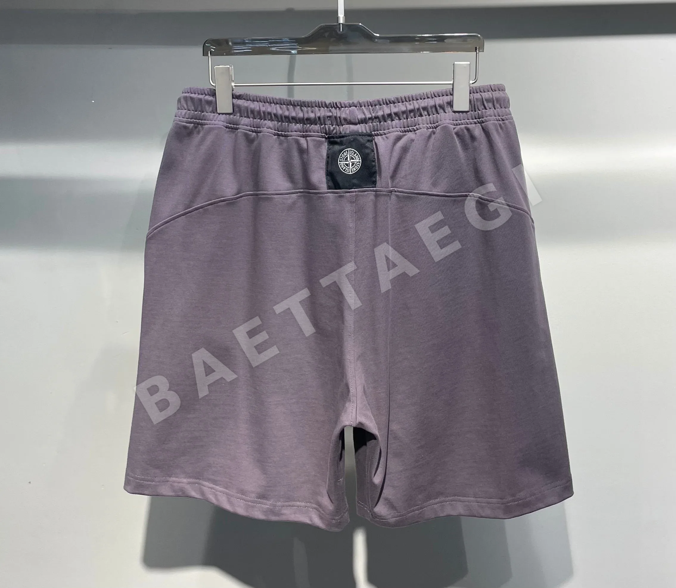 스톤아일랜드 컴퍼스 패치 프린트 고무 허리 반바지 상세 이미지 2