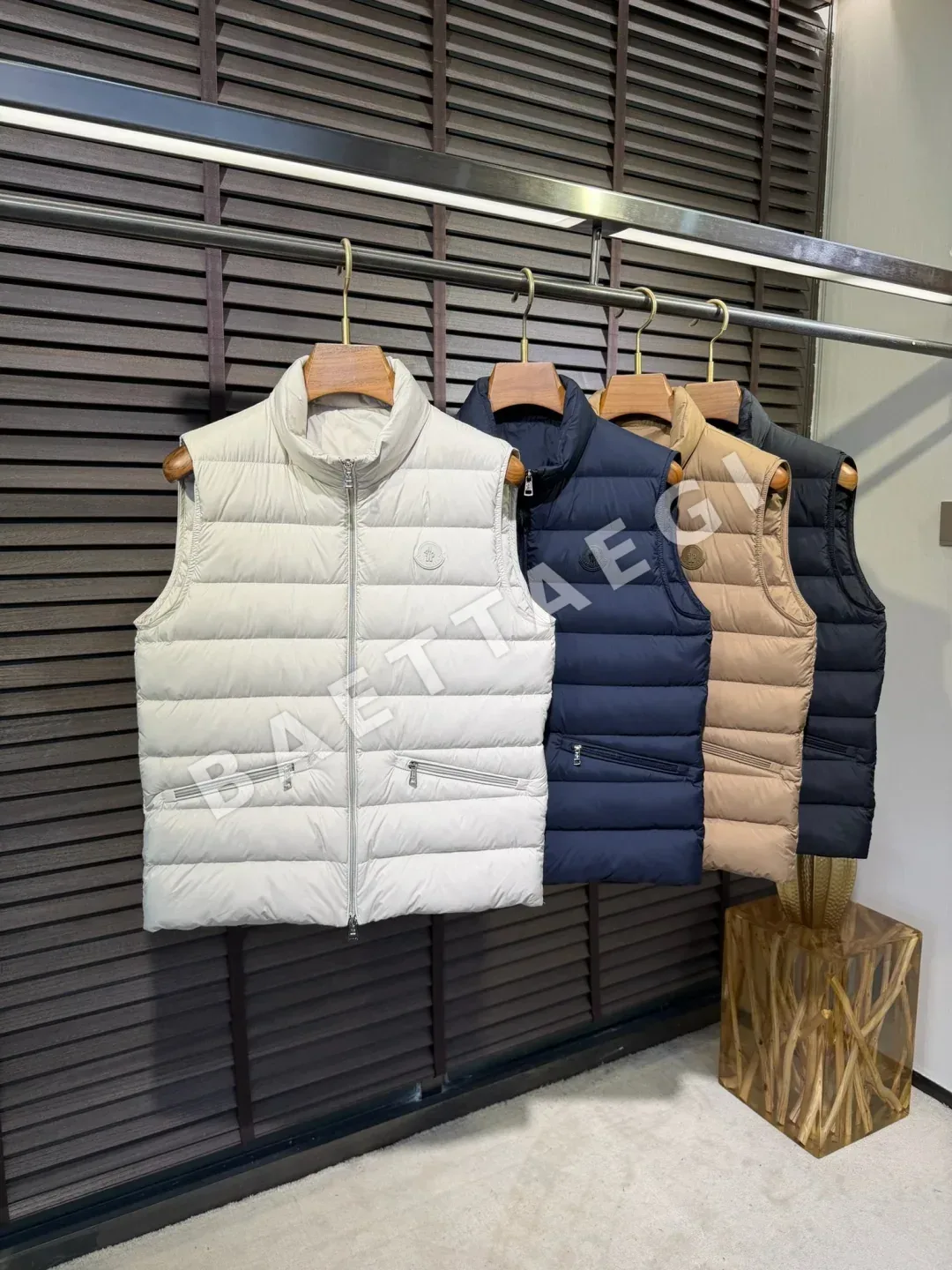 몽클레르 트레옴판 다운 베스트 블랙 조끼 상세 이미지 3