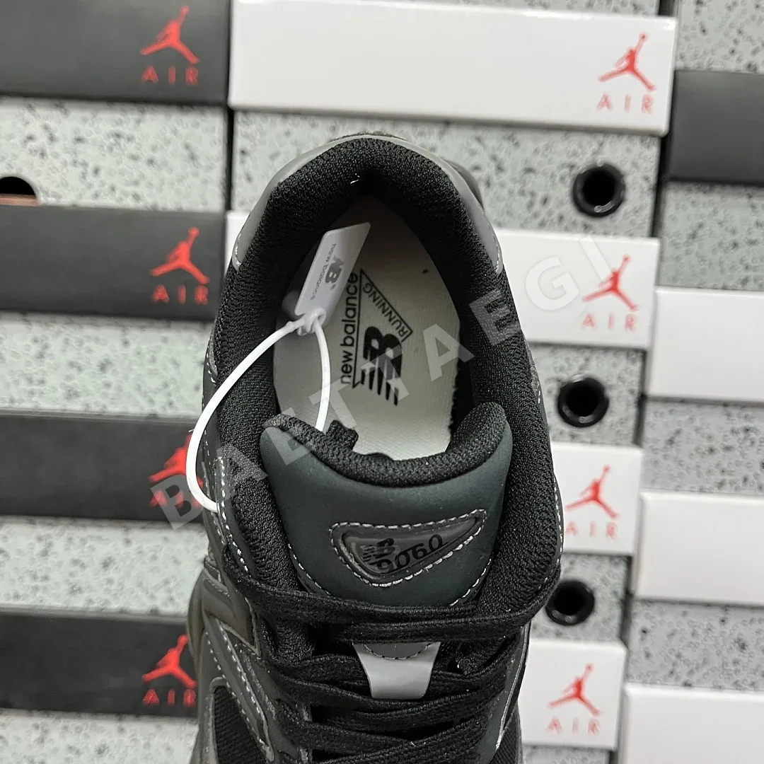 뉴발란스 [C] 9060 U906079E 202226 New Balance 9060 상세 이미지 3