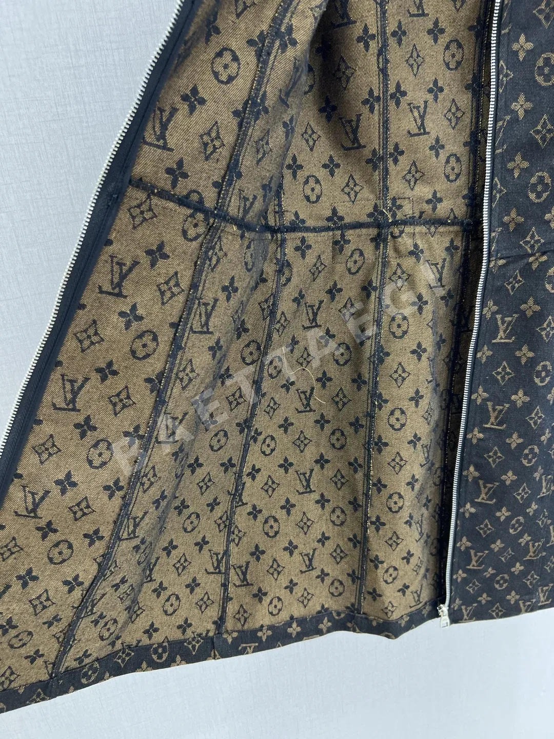 루이비통 모노그램 지퍼업 데님 원피스 상세 이미지 7