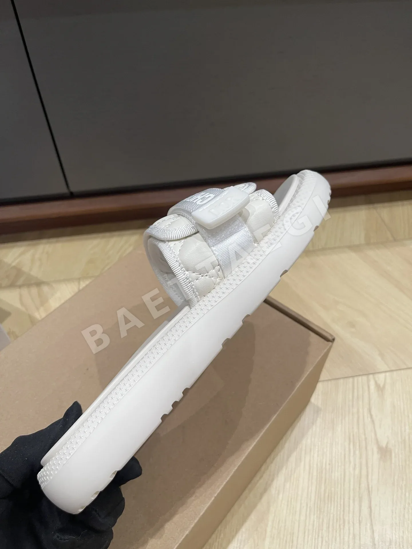 디올 25 슬리퍼 8624 상세 이미지 5