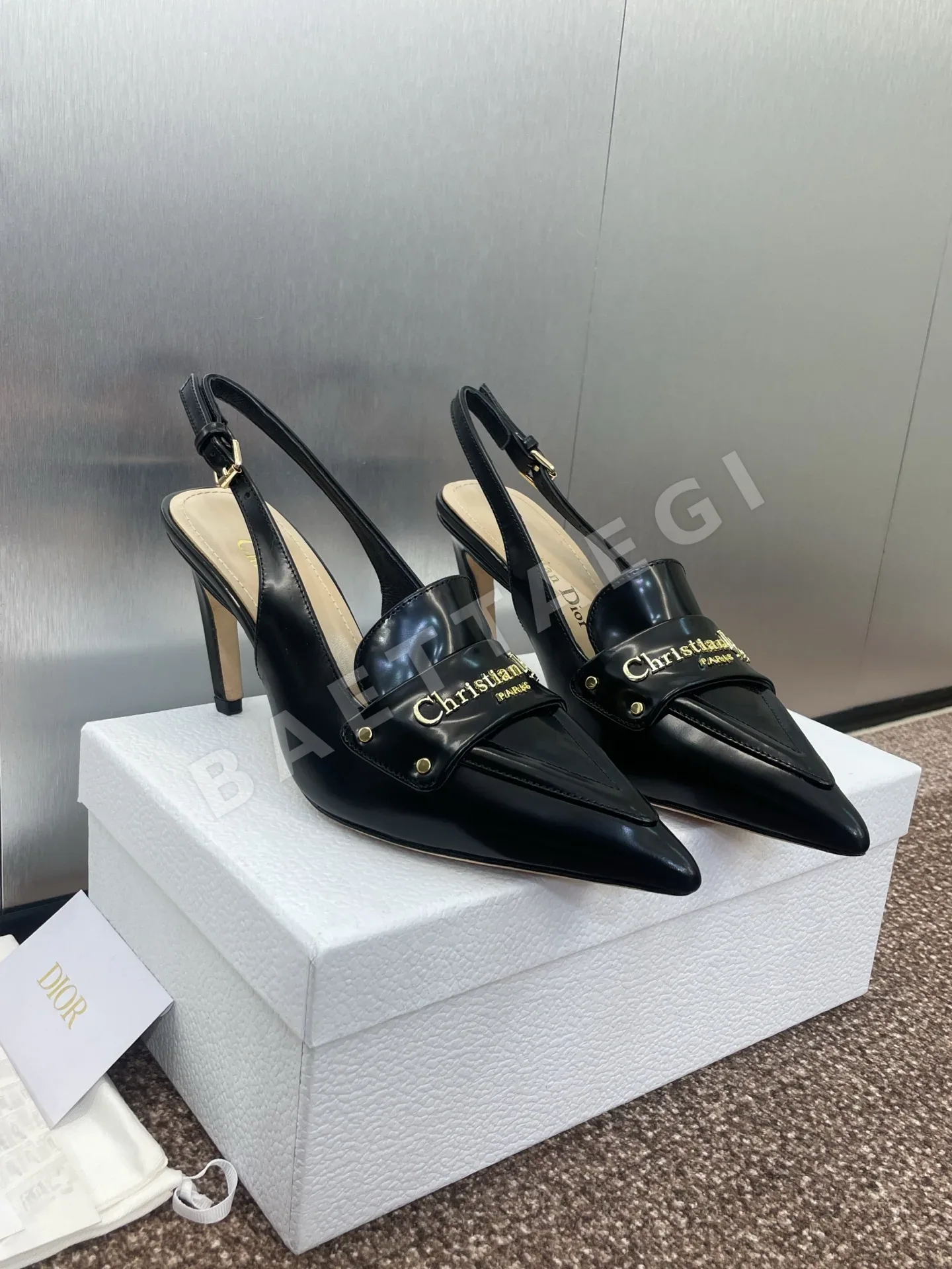디올 신발 8712