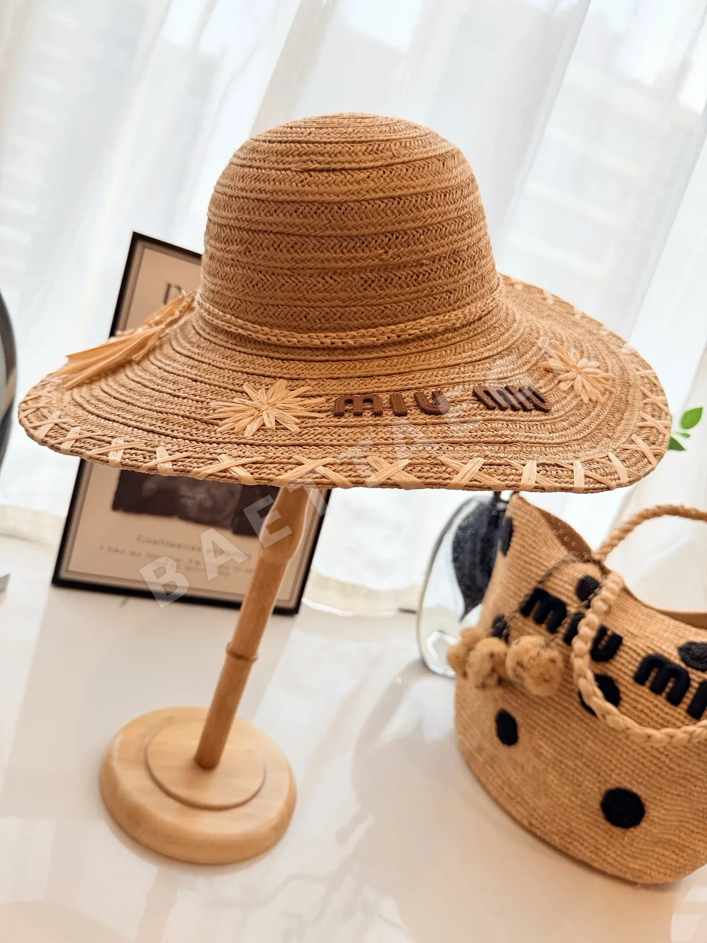 미우미우 모자 80795 Miu Miu Cap