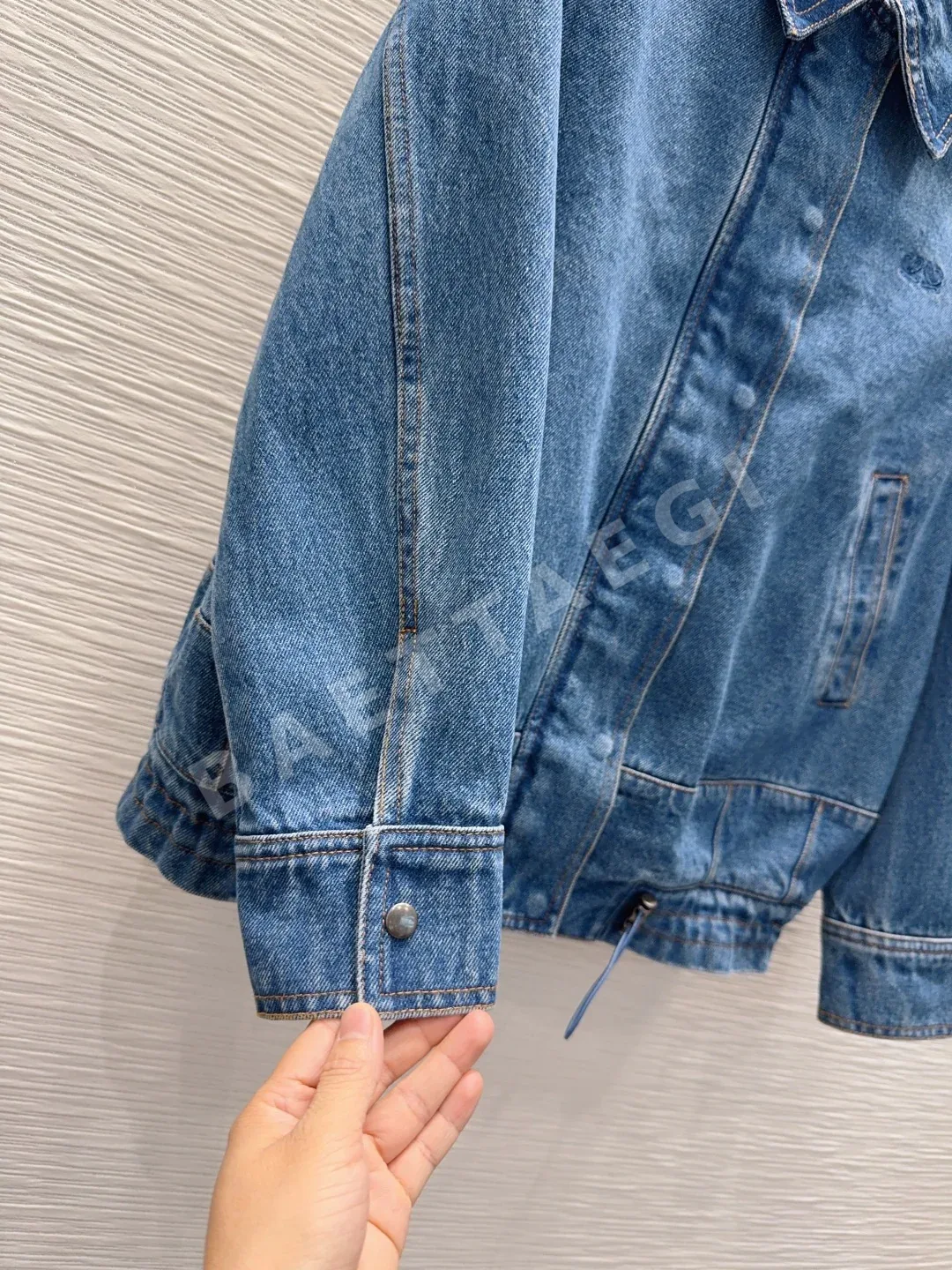 로에베 데님 구조적 여성 자켓 상세 이미지 7