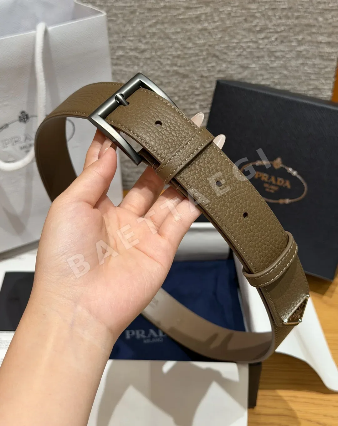 프라다 가죽 벨트 33mm 상세 이미지 3