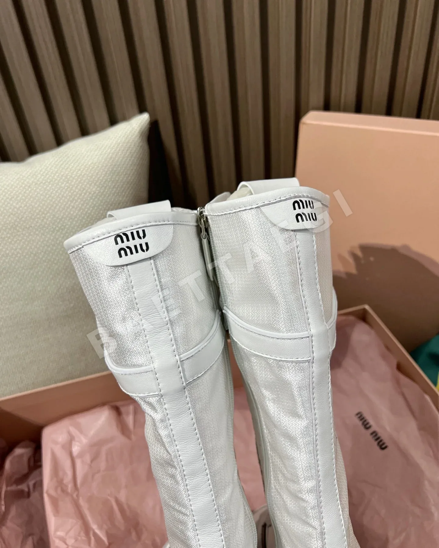 미우미우 부츠 가죽 테크니컬 패브릭 상세 이미지 9