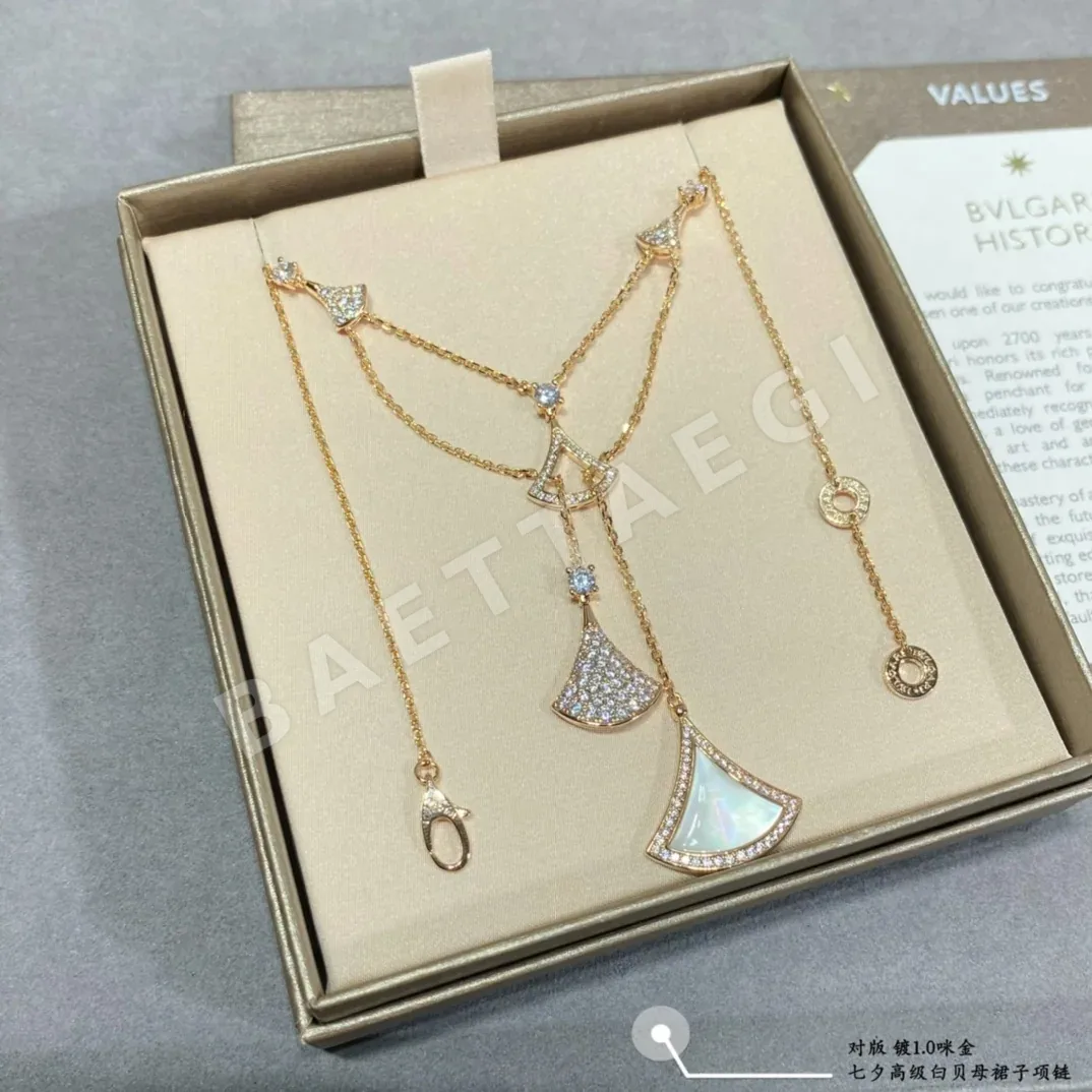 불가리 목걸이 64888 Bvlgari Necklace