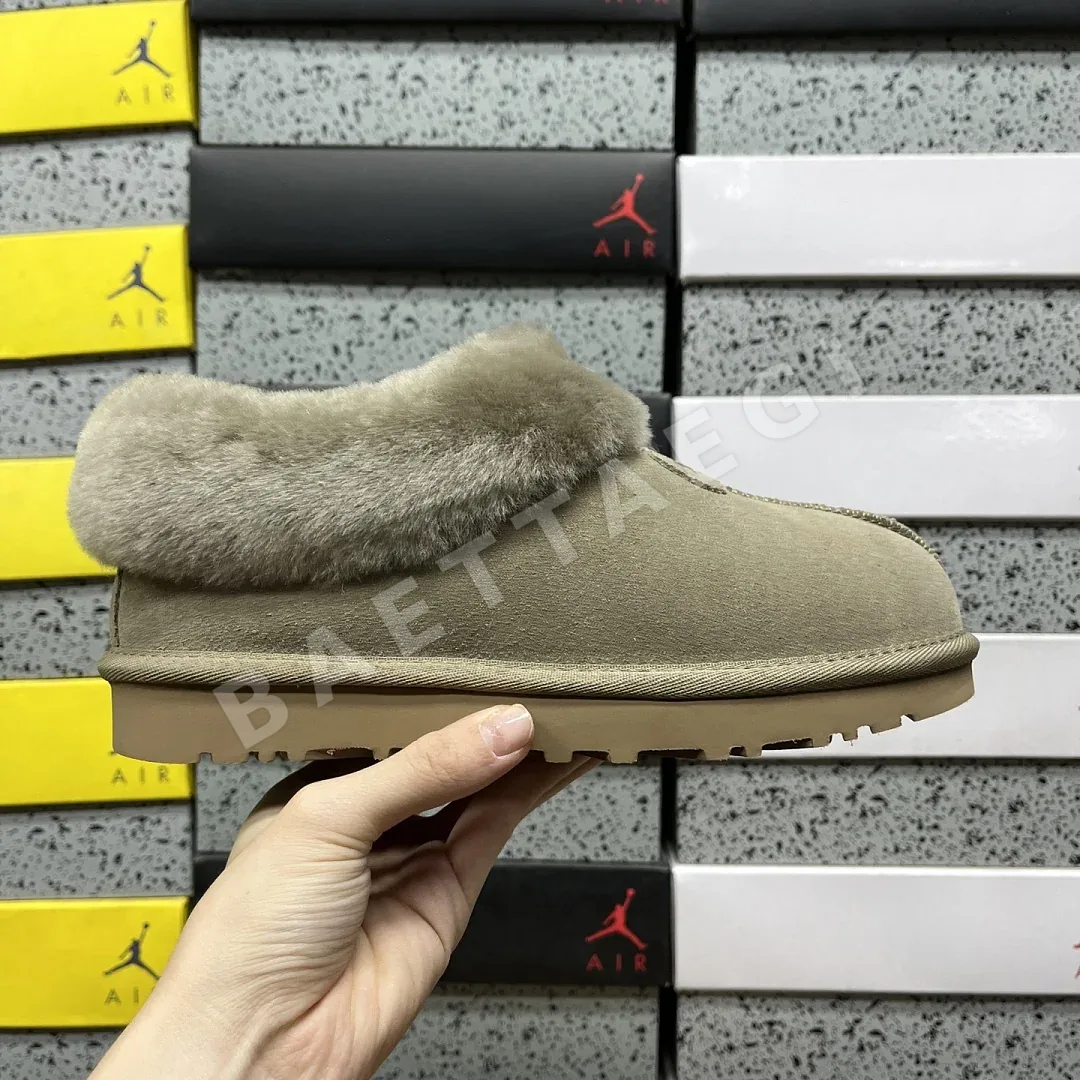 어그 [OT] 브라운 209055 UGG 상세 이미지 2
