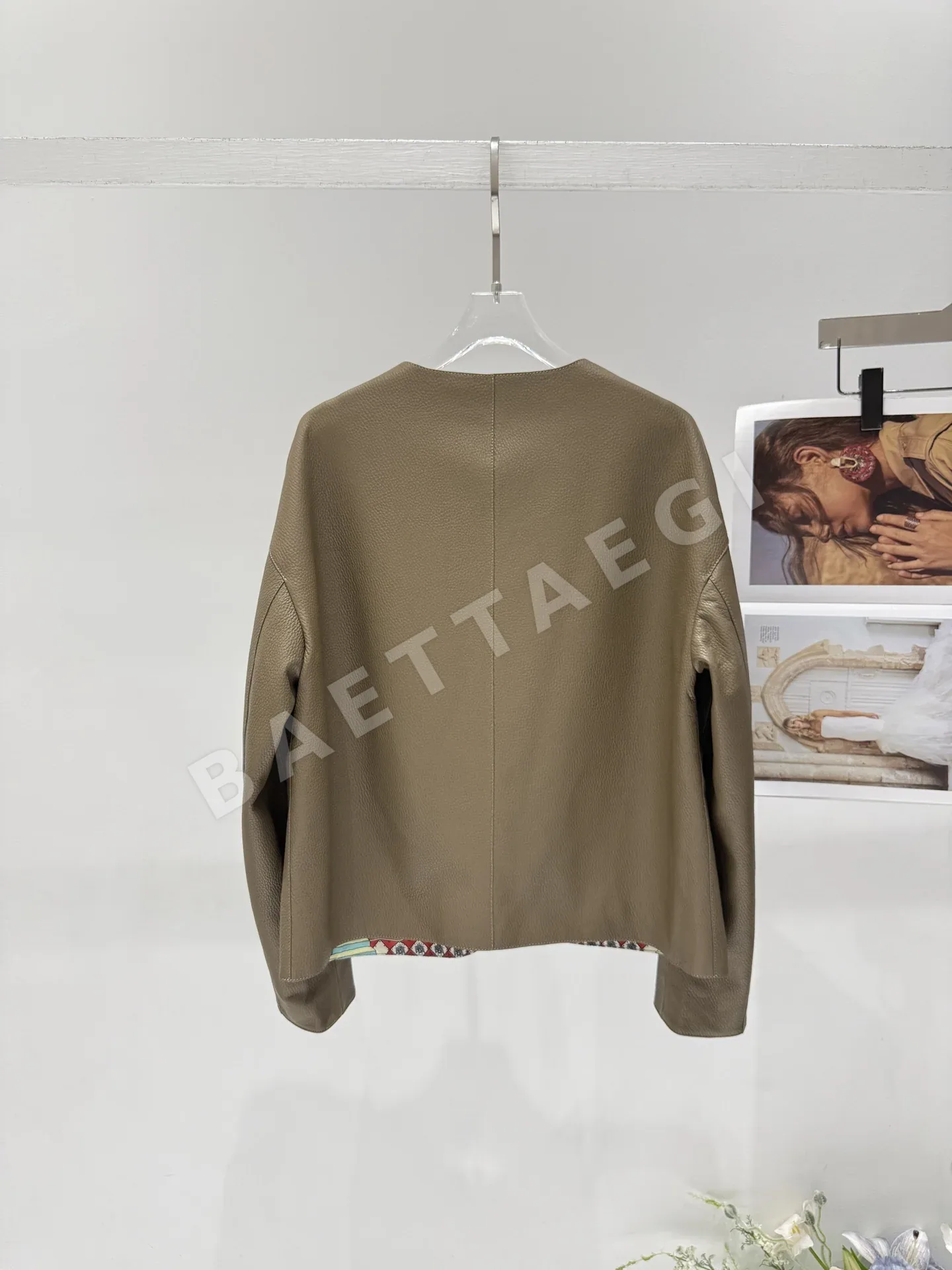 에르메스 이탈리아산 시프스킨 여성 자켓 상세 이미지 9