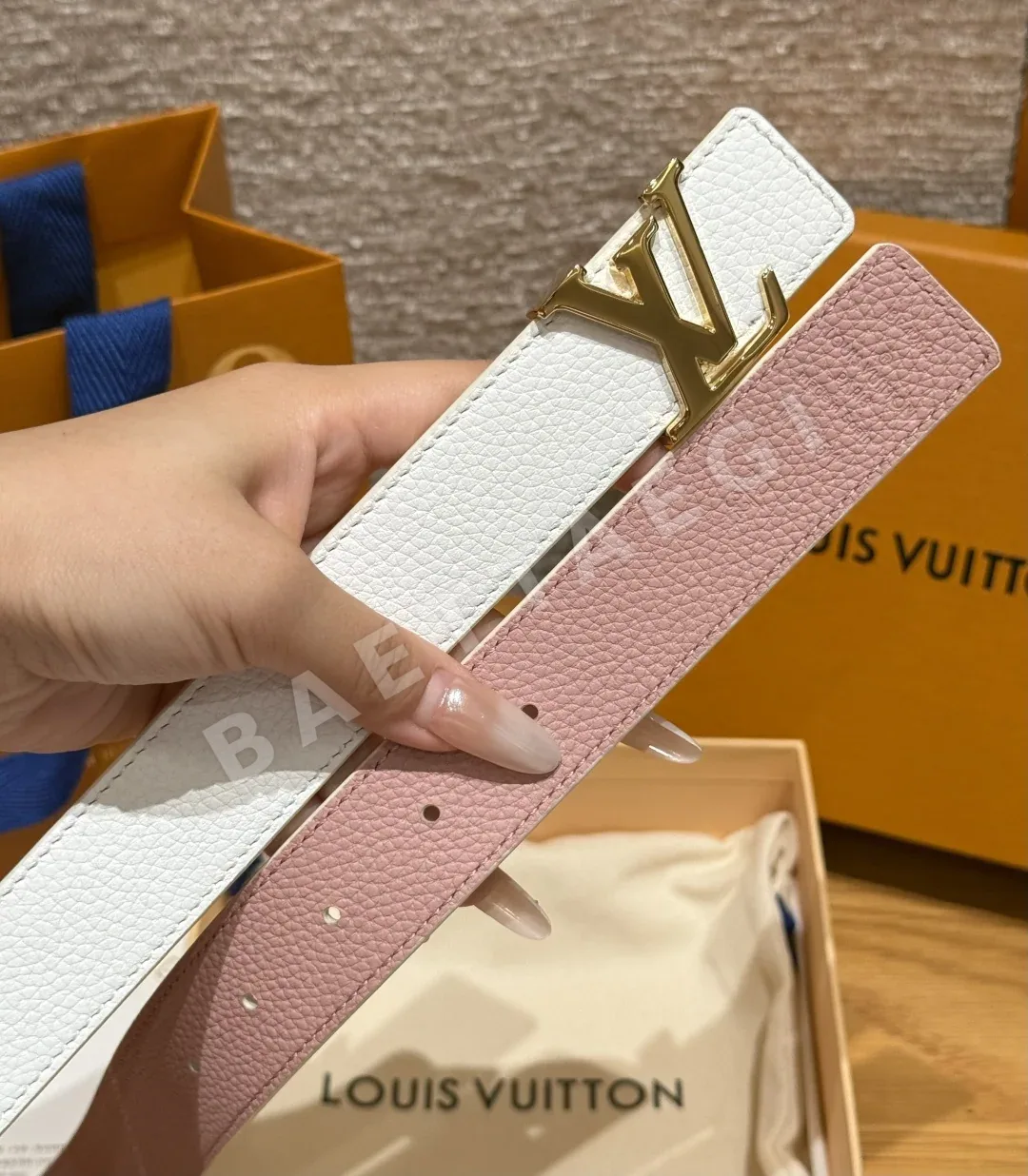 루이비통 JD350 이니셜 투톤 리버시블 벨트 상세 이미지 9