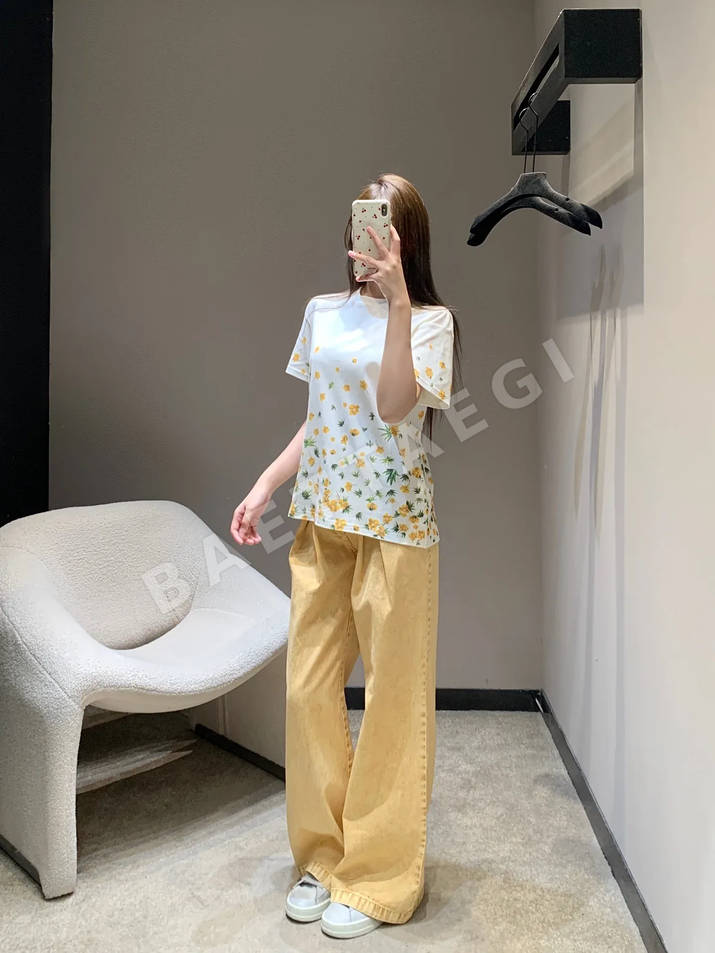 디올 꽃무늬 크루넥 반팔 티셔츠 상세 이미지 6