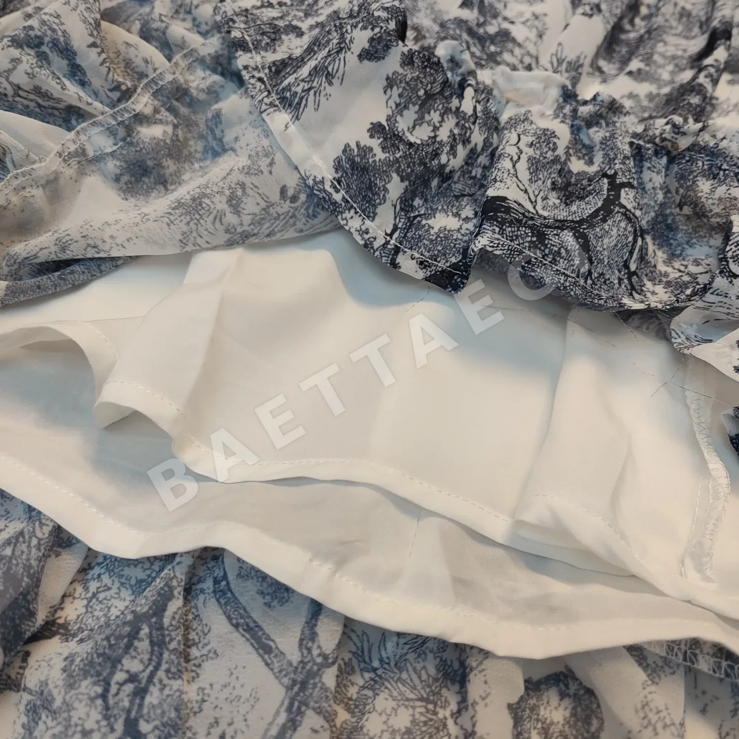 디올 타이다이 로고 프린트 키즈 원피스 벨트 장식 상세 이미지 6