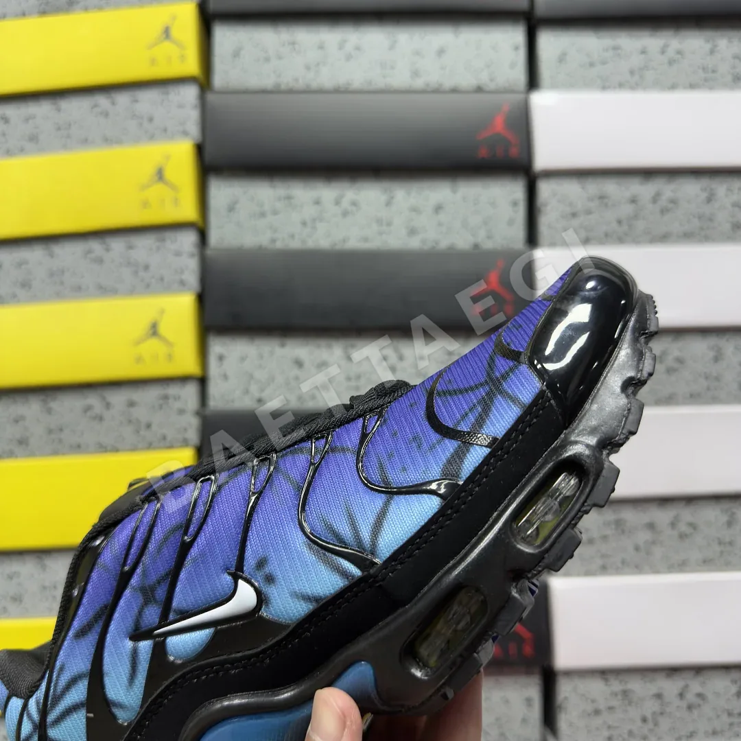 나이키 [BD] 에어 맥스 플러스 FV0950-602 201856 Nike Air Max Plus 상세 이미지 4