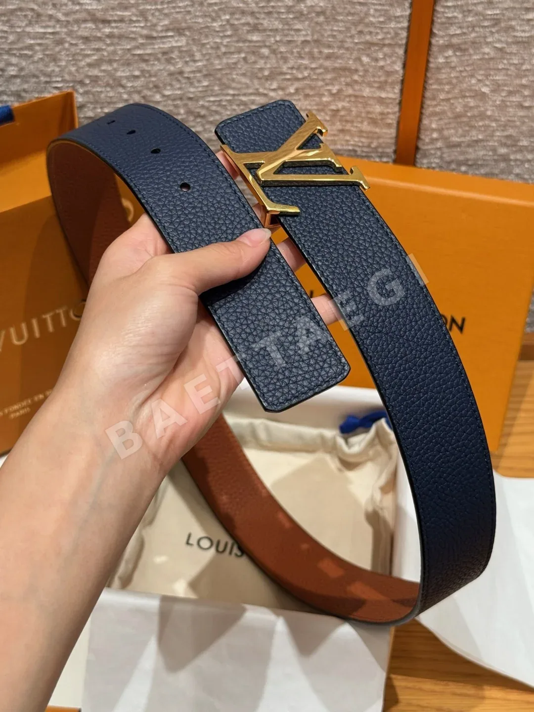 루이비통 TAURILLON 40mm 리버시블 벨트 상세 이미지 5