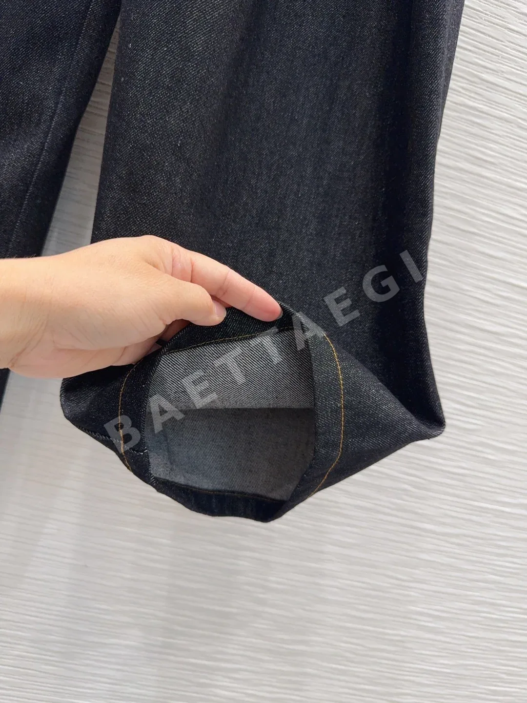 로에베 여성 데님 바지 상세 이미지 7