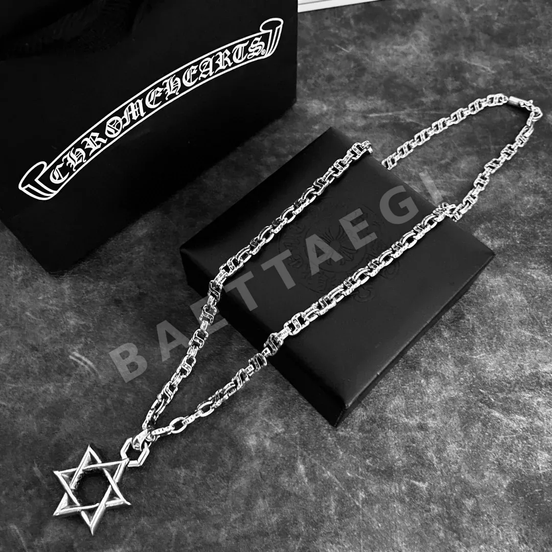 크롬하츠 클래식 육각형 스타 펜던트 목걸이 상세 이미지 4