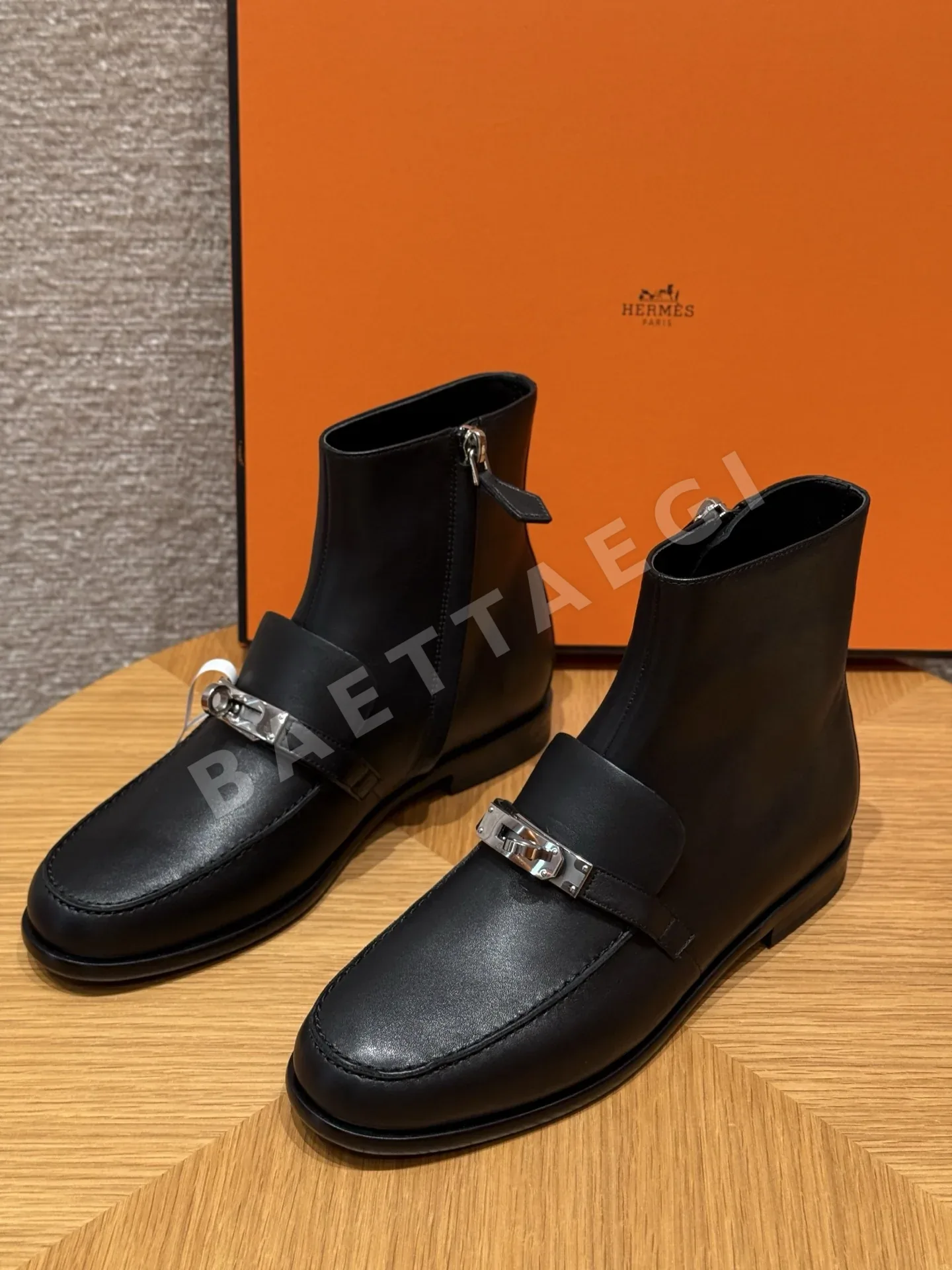 에르메스 켈시 앵클 부츠 블랙 카프스킨 실버 버클 164752