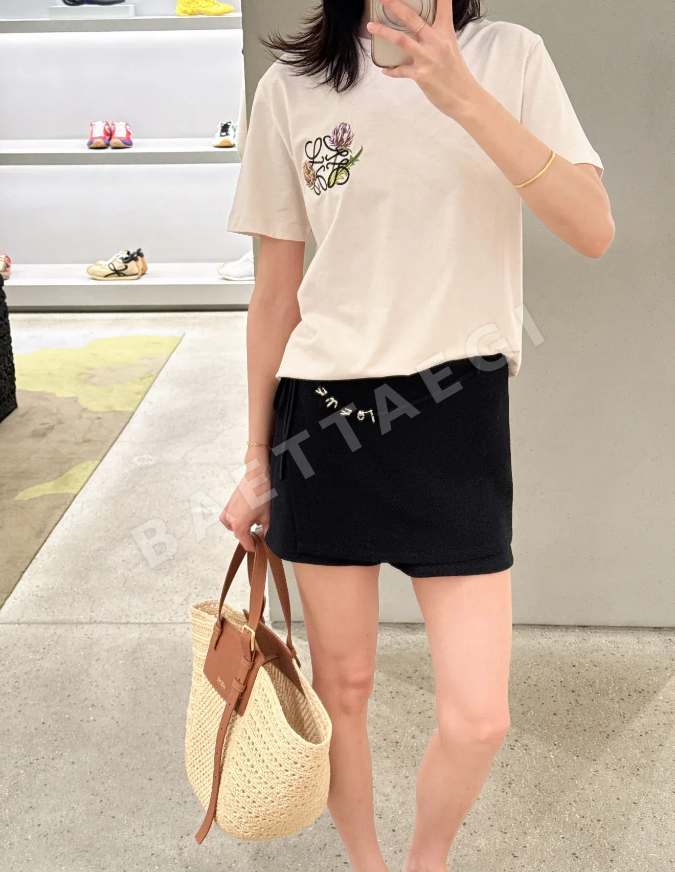 로에베 아티초크 자수 데님 반팔 티셔츠 상세 이미지 2