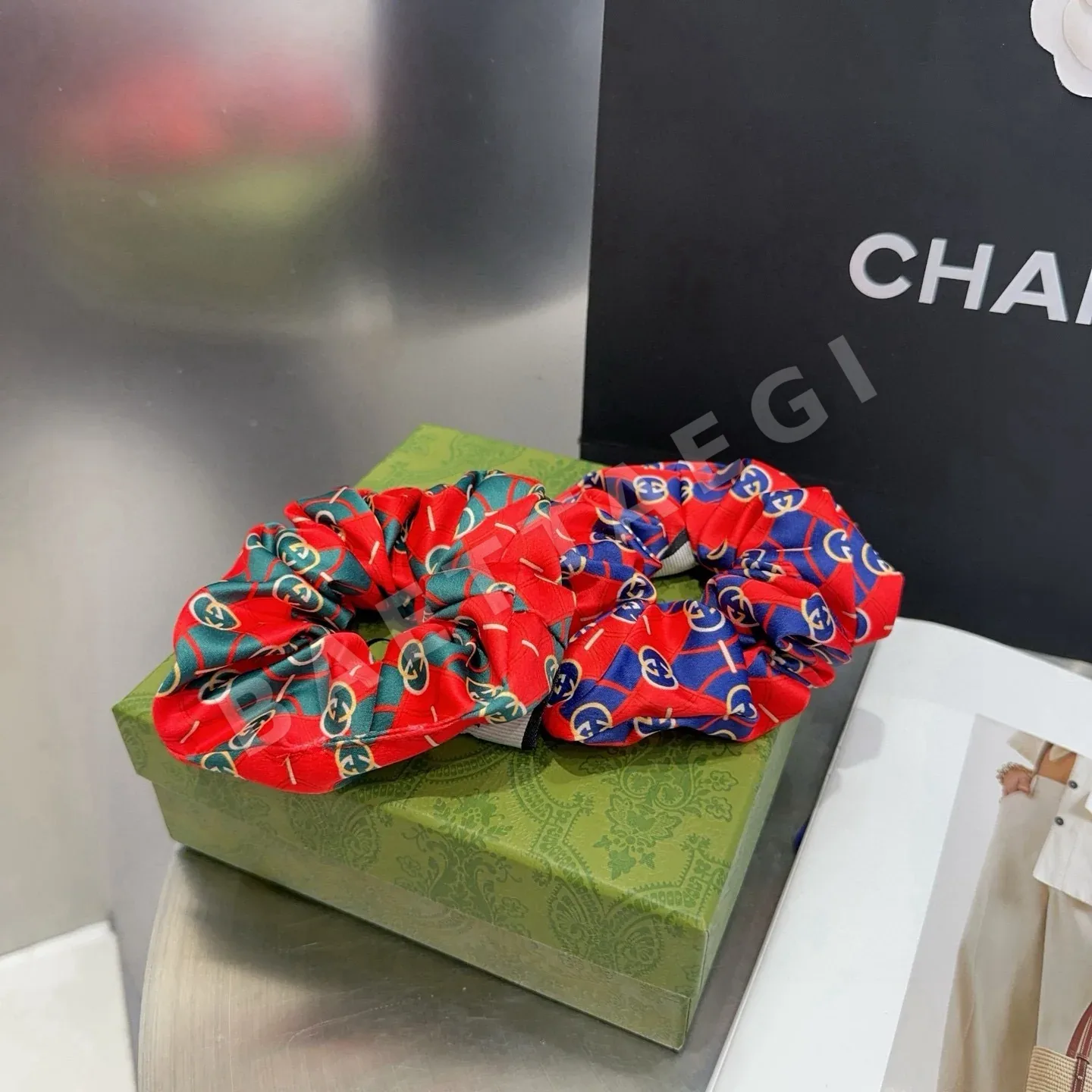 구찌 GG 로고 헤어 고무줄 상세 이미지 11