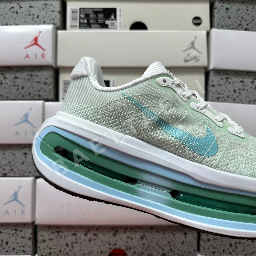 나이키 [5A] 보메로 프리미엄 블루 HQ2050-983 201628 Nike Vomero Premium 상세 이미지 9