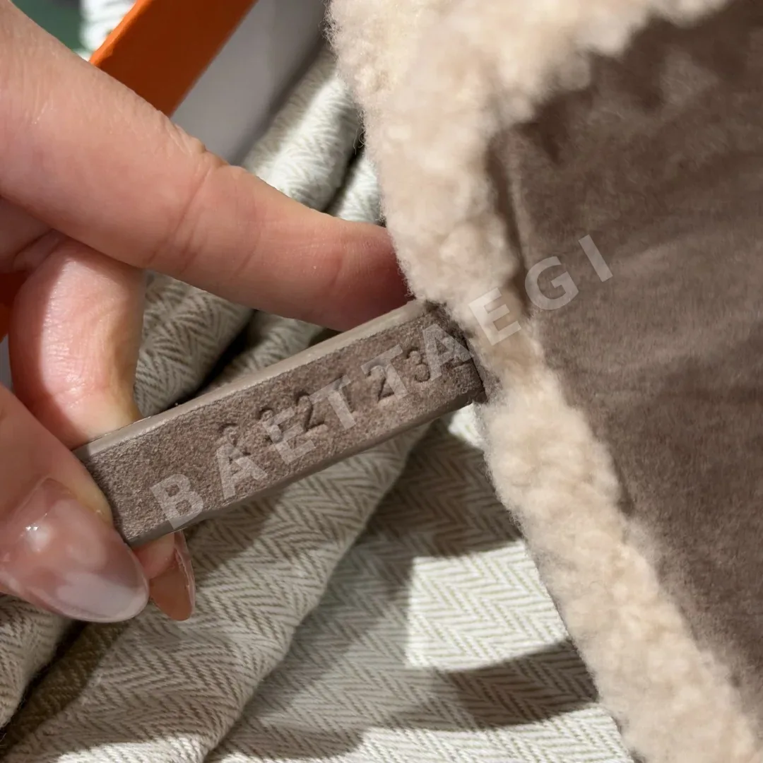 에르메스 샌들 Étoupe goatskin 상세 이미지 8