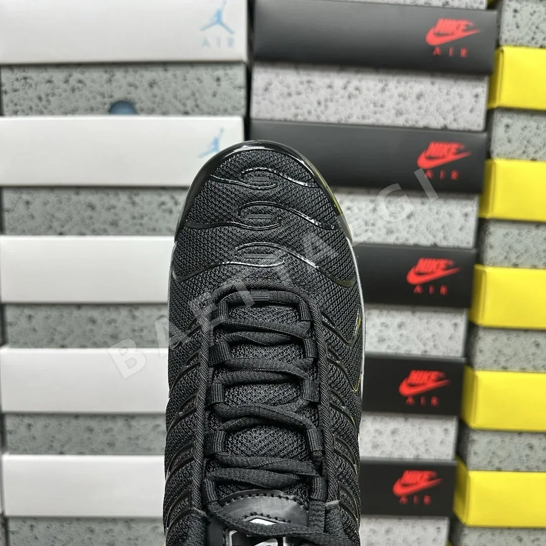 나이키 [DF] 에어 맥스 플러스 OG HV8066-002 201691 Nike Air Max Plus OG Black Reflective 상세 이미지 5