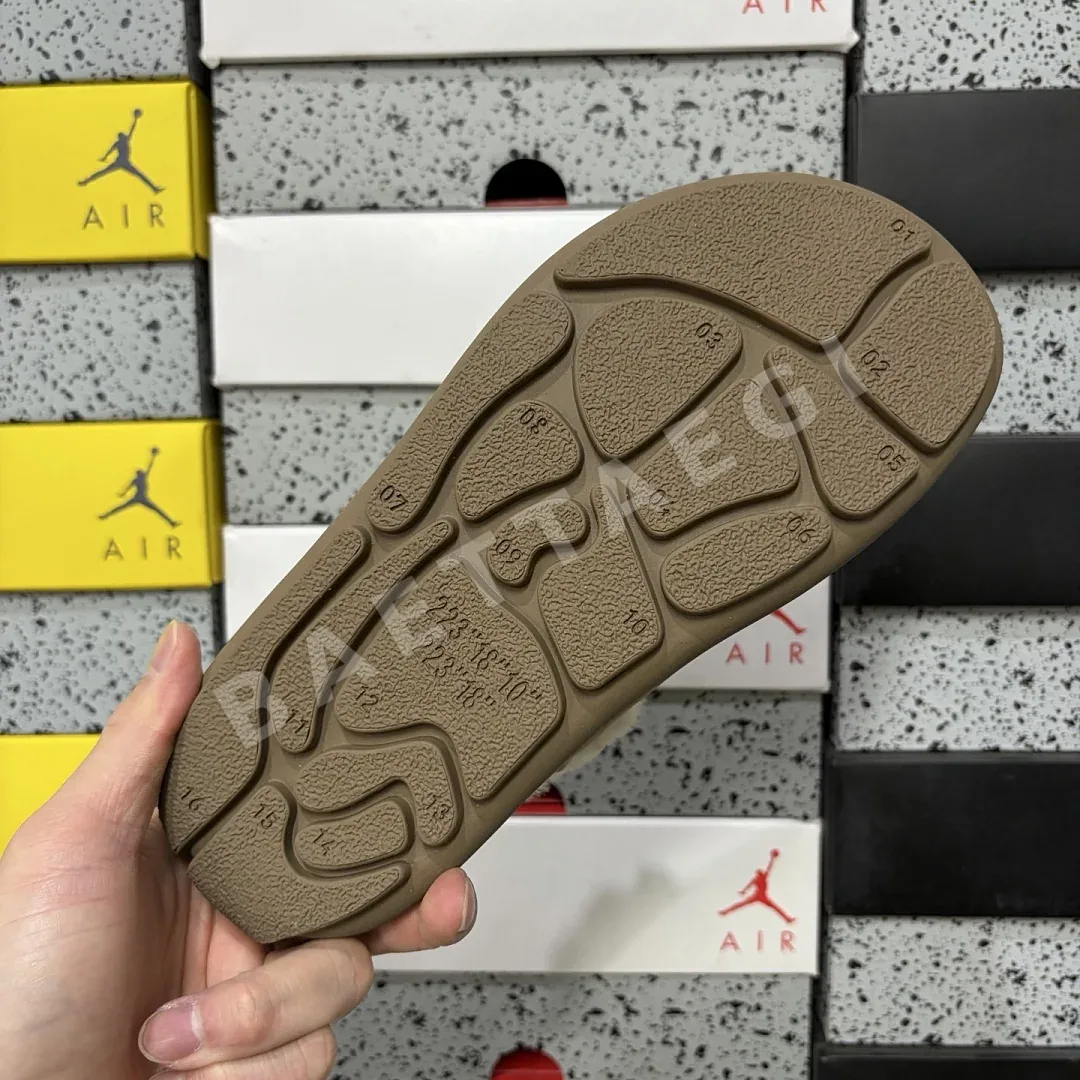 어그 [TOP] 브라운 208930 UGG Classic -7780-2 상세 이미지 6