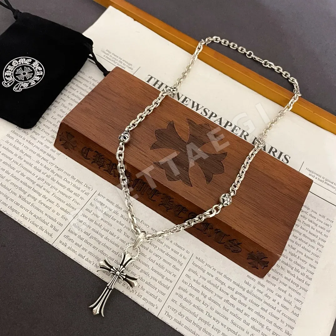 크롬하츠 크로스 펜던트 멀티 엘리먼트 목걸이 상세 이미지 8