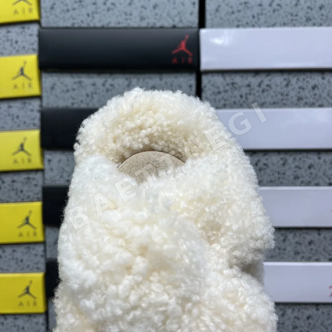어그 [OT] 베이지 209036 UGG 상세 이미지 3