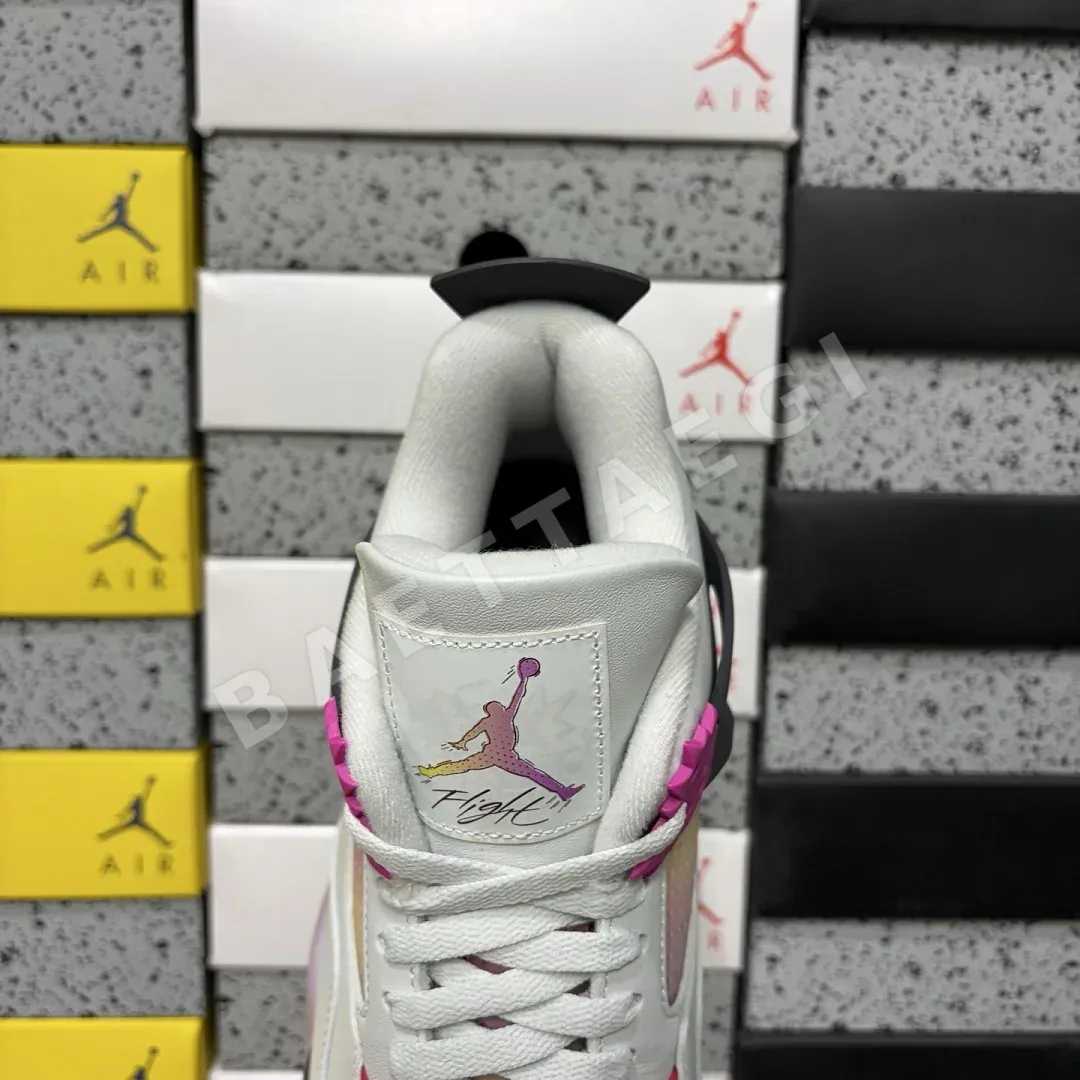 나이키 [GX] 조던 4 레트로 JA1135-100 201771 Nike Jordan 4 Retro Comic 상세 이미지 6