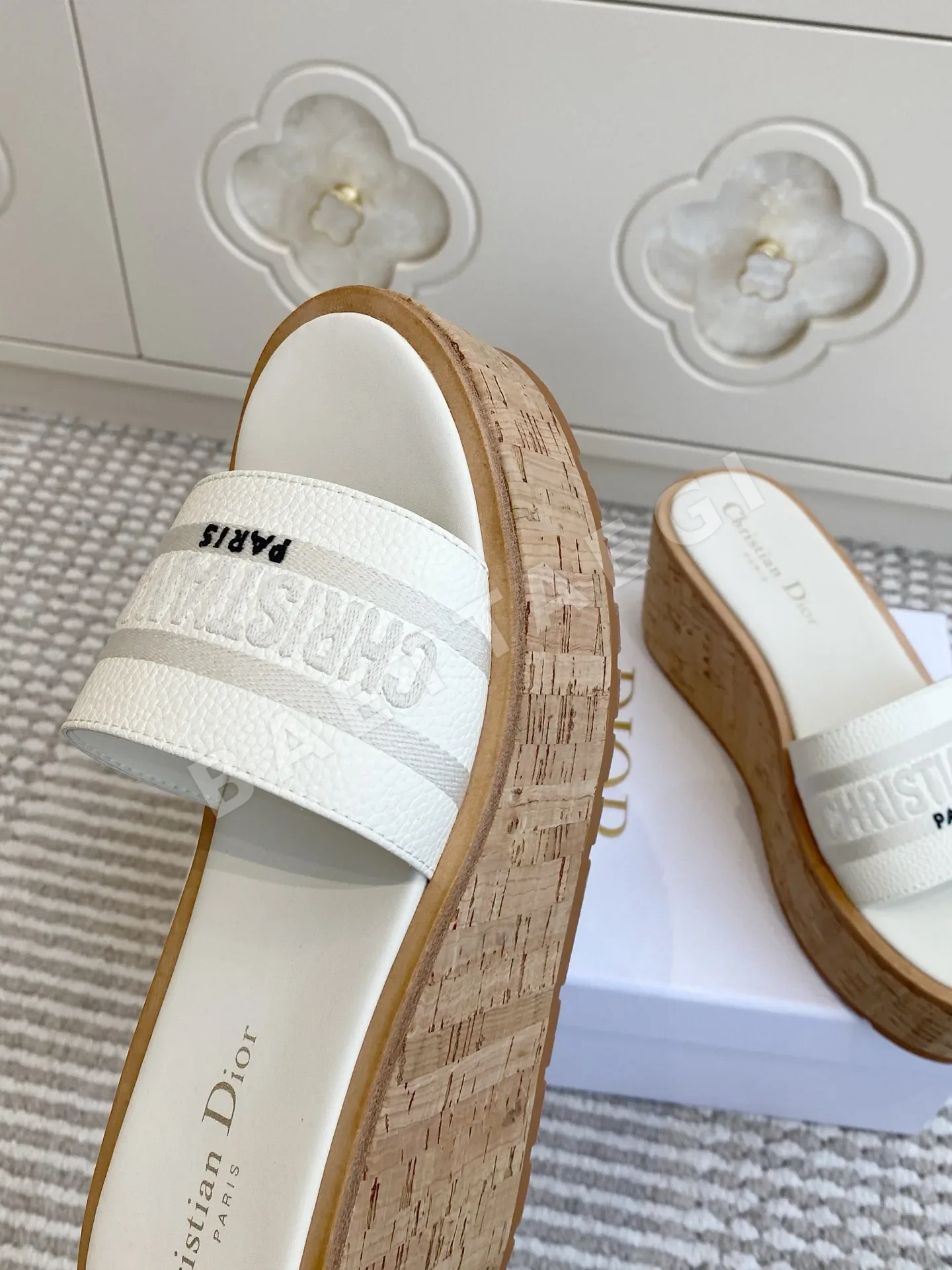 디올 신발 8804 상세 이미지 5
