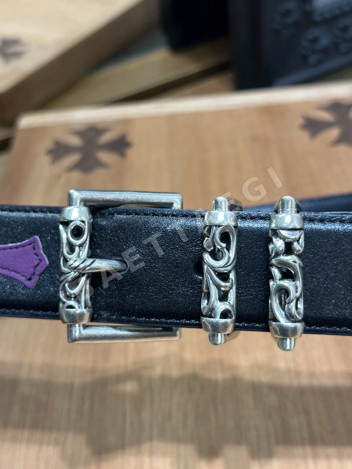 크롬하츠 바인 비즈 가죽 십자가 벨트 상세 이미지 3