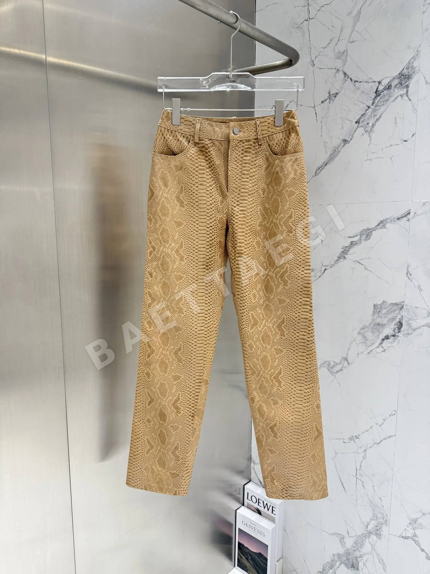 보테가베네타 램스킨 와이드 바지 206406
