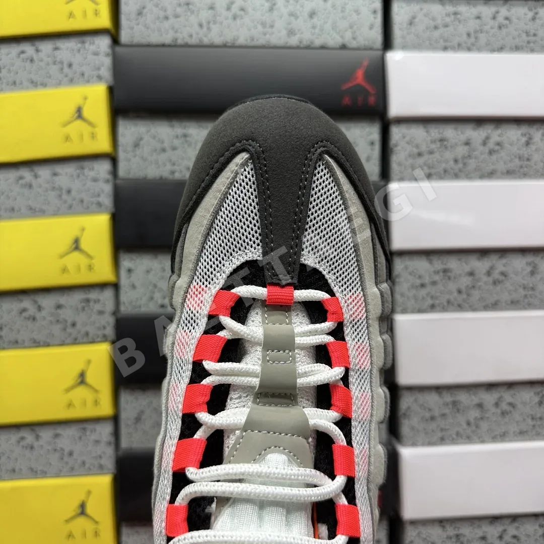 나이키 [WE] 에어 맥스 95 OG IM7410-001 201736 Nike Air Max 95 OG Big Bubble Solar Red 상세 이미지 9