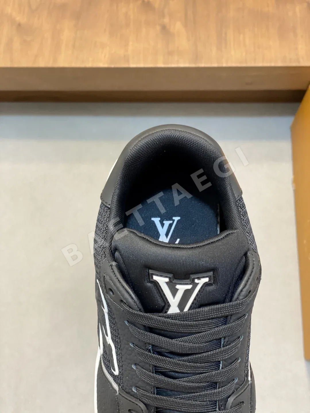 루이비통 LV 트레이너 남성 스니커즈 상세 이미지 7