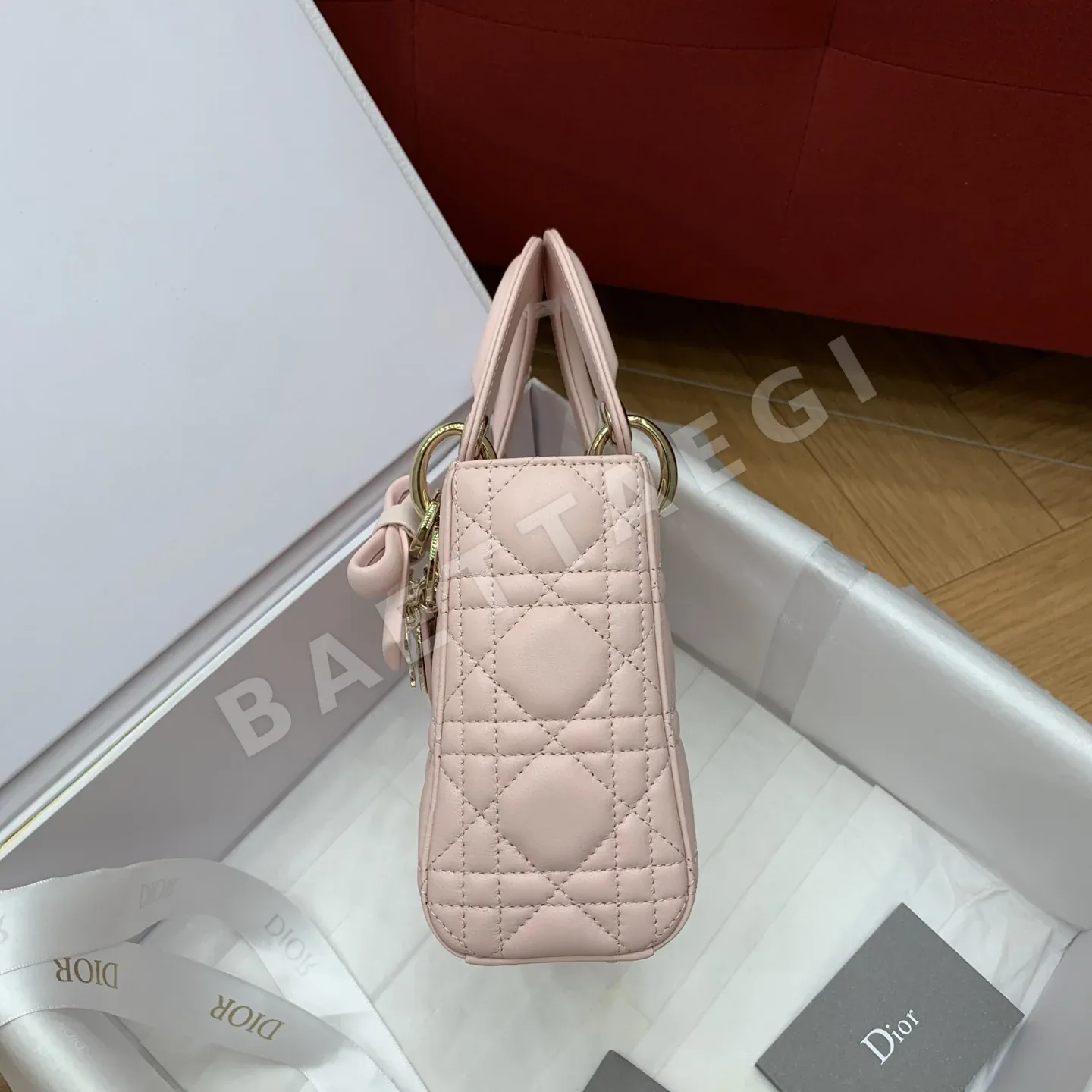디올 라디 다 미니 보우 램스킨 가방 상세 이미지 5