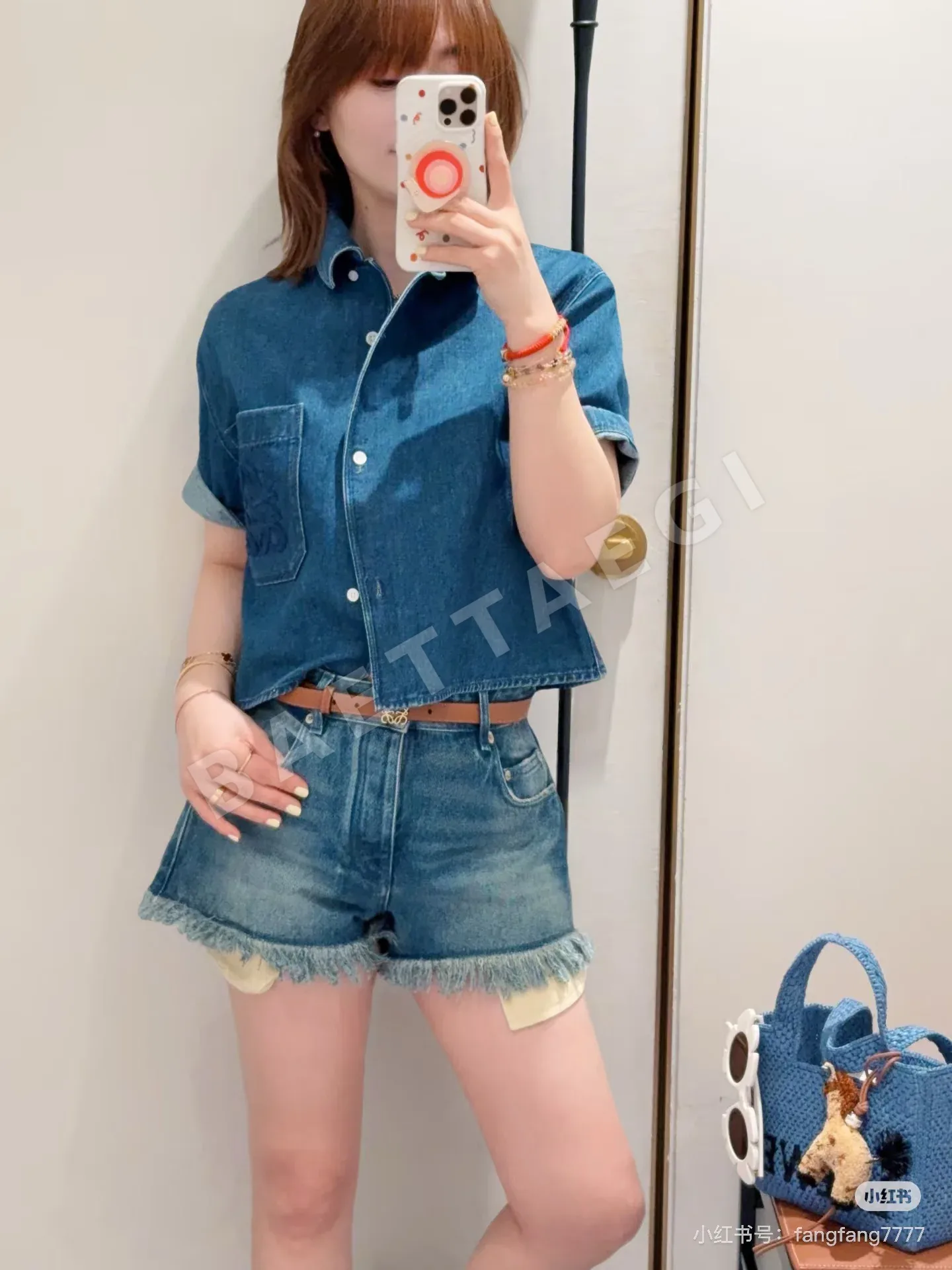 로에베 여성 반팔 상세 이미지 9