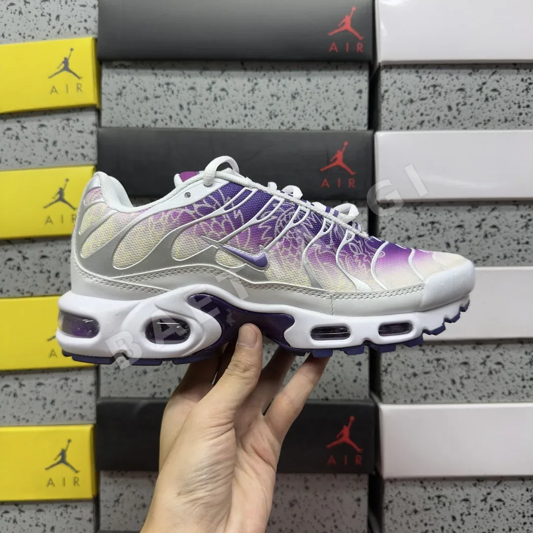 나이키 [BD] 에어 맥스 플러스 105 504 화이트 퍼플 201911 Nike Air Max Plus 105-504 상세 이미지 4